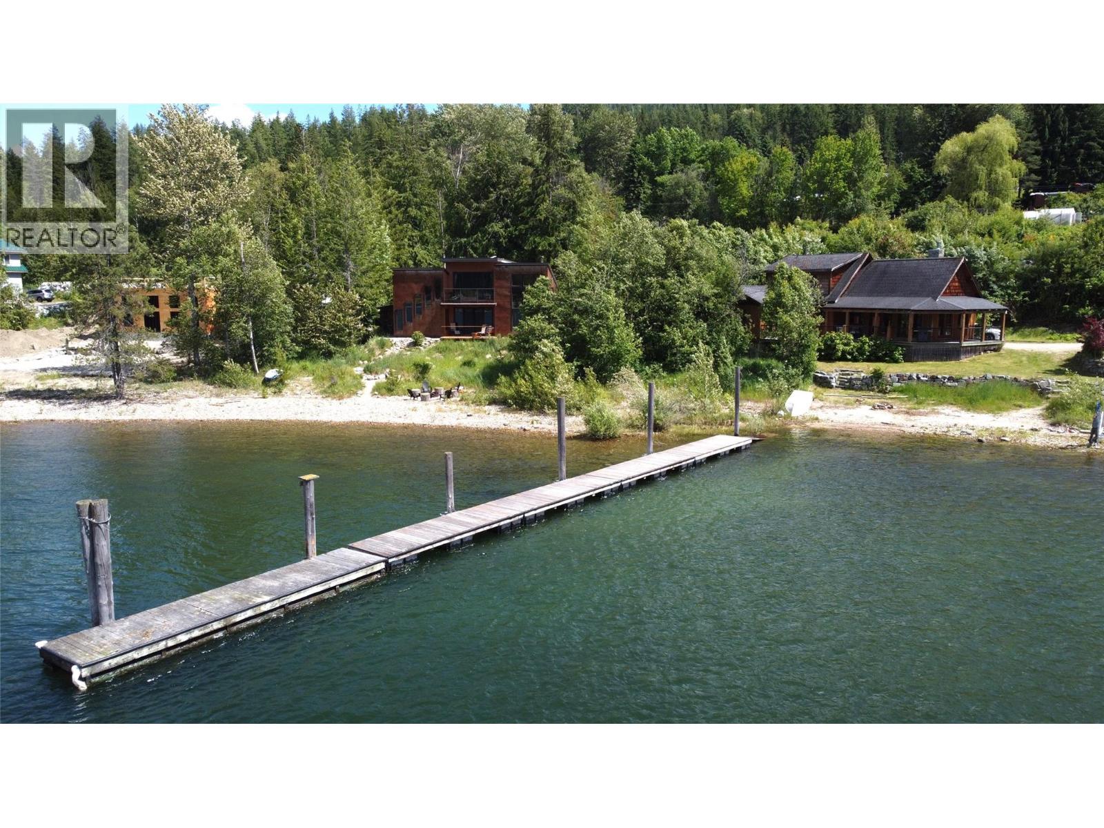 113 Kootenay Lake Road, Procter, British Columbia  V0G 1V0 - Photo 3 - 10393265