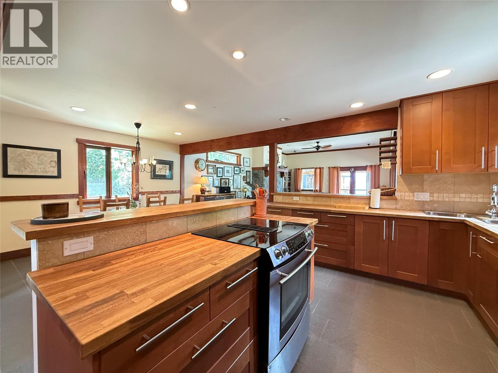 113 Kootenay Lake Road, Procter, British Columbia  V0G 1V0 - Photo 30 - 10393265