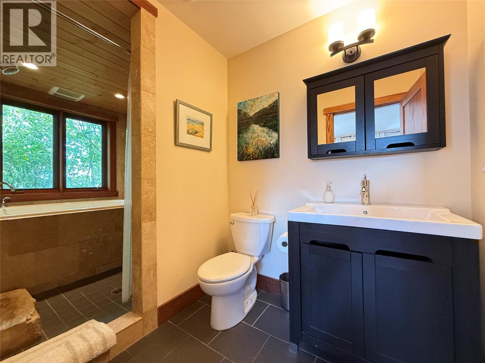 113 Kootenay Lake Road, Procter, British Columbia  V0G 1V0 - Photo 35 - 10393265