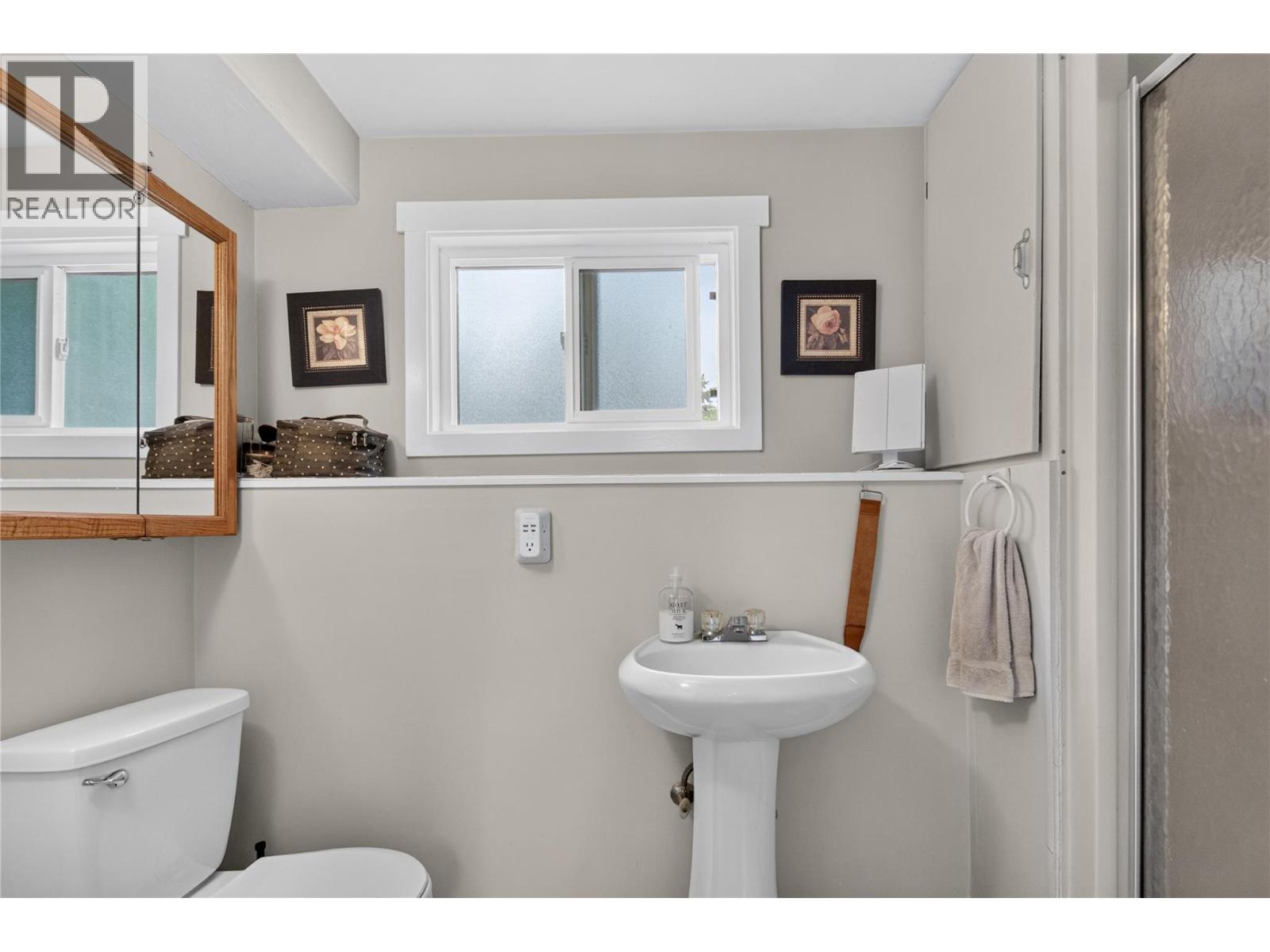 162 Woodlands Place, Penticton, British Columbia  V2A 3B2 - Photo 24 - 10393106