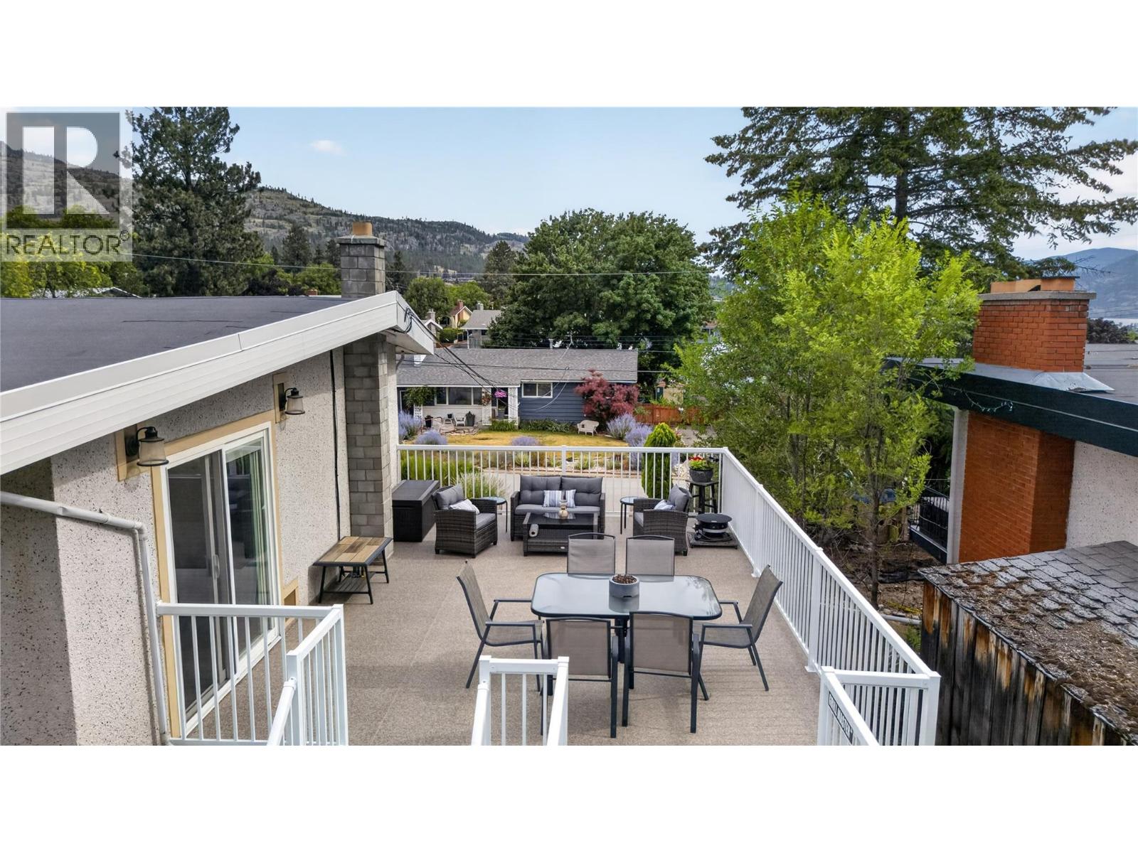 162 Woodlands Place, Penticton, British Columbia  V2A 3B2 - Photo 3 - 10393106
