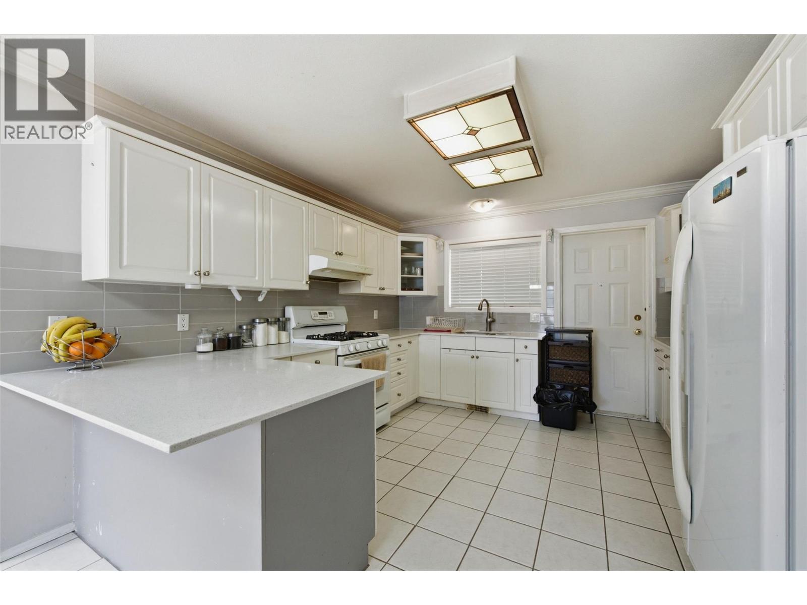 417 Wigglesworth Crescent, Kelowna, British Columbia  V1X 7N3 - Photo 26 - 10393358