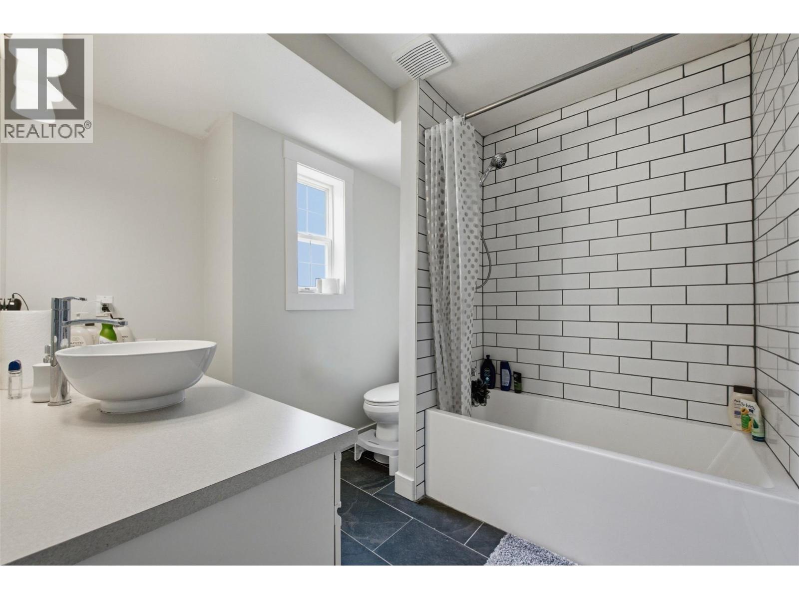 417 Wigglesworth Crescent, Kelowna, British Columbia  V1X 7N3 - Photo 44 - 10393358