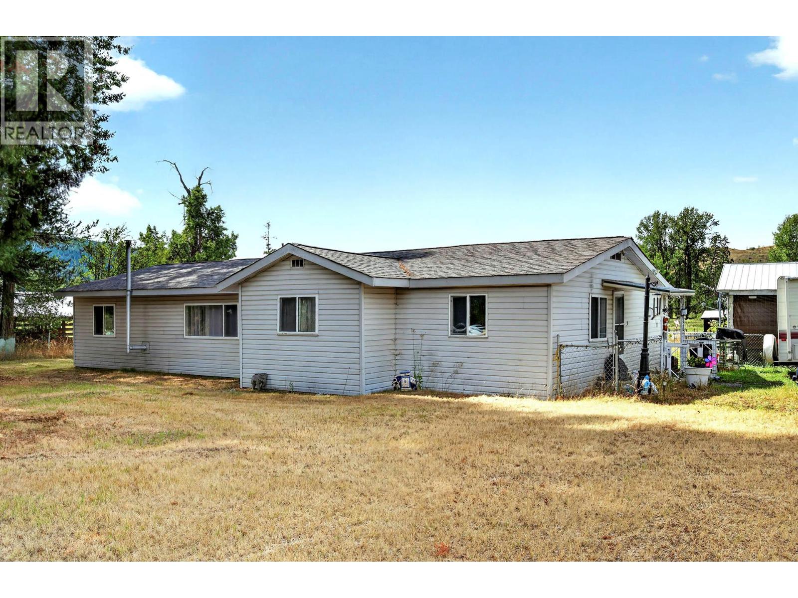 4079 Dixon Mountain Road, Barriere, British Columbia  V0E 1E0 - Photo 1 - 10392436