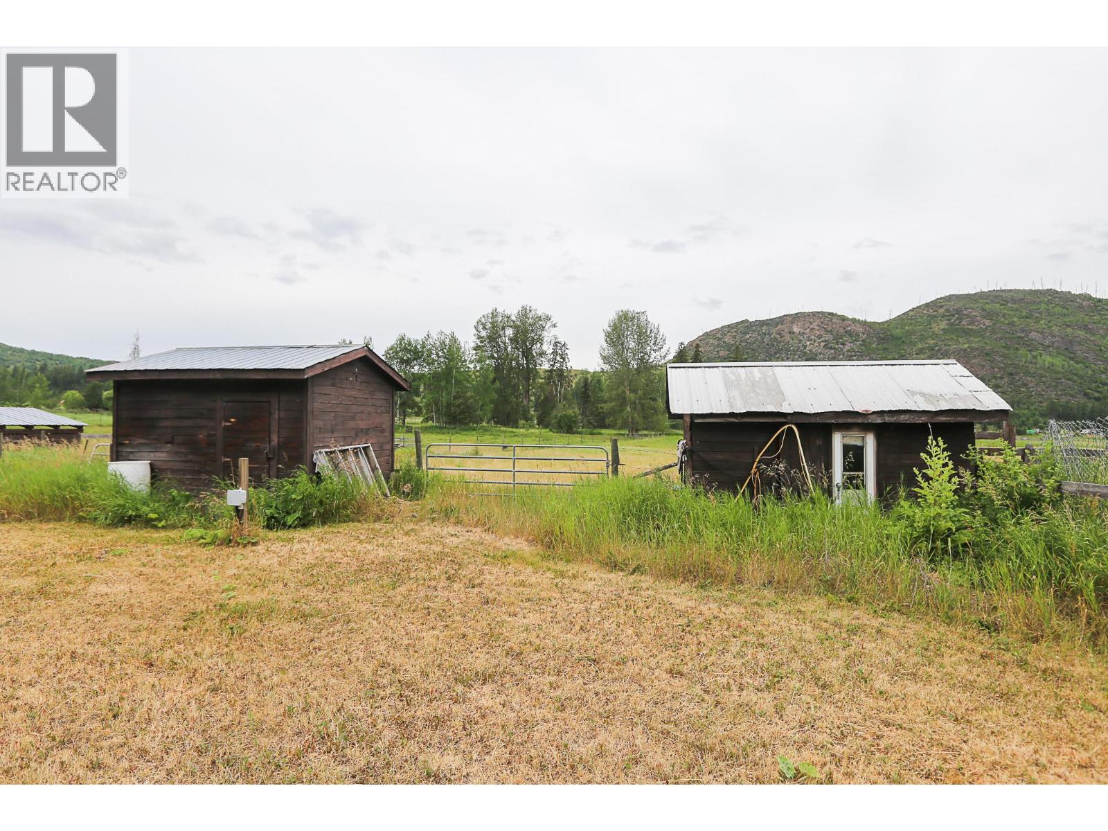 4079 Dixon Mountain Road, Barriere, British Columbia  V0E 1E0 - Photo 21 - 10392436