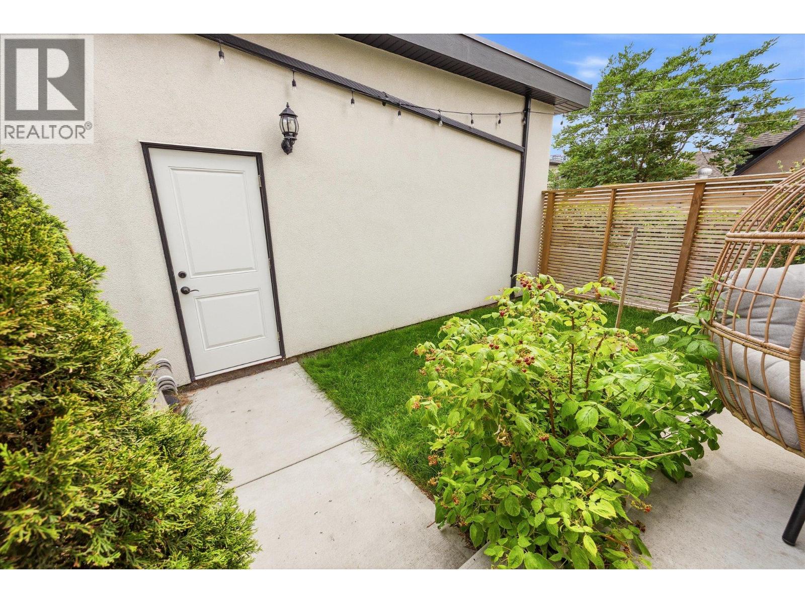 795 Stockwell Avenue Unit# 3, Kelowna, British Columbia  V1Y 6W1 - Photo 31 - 10393205