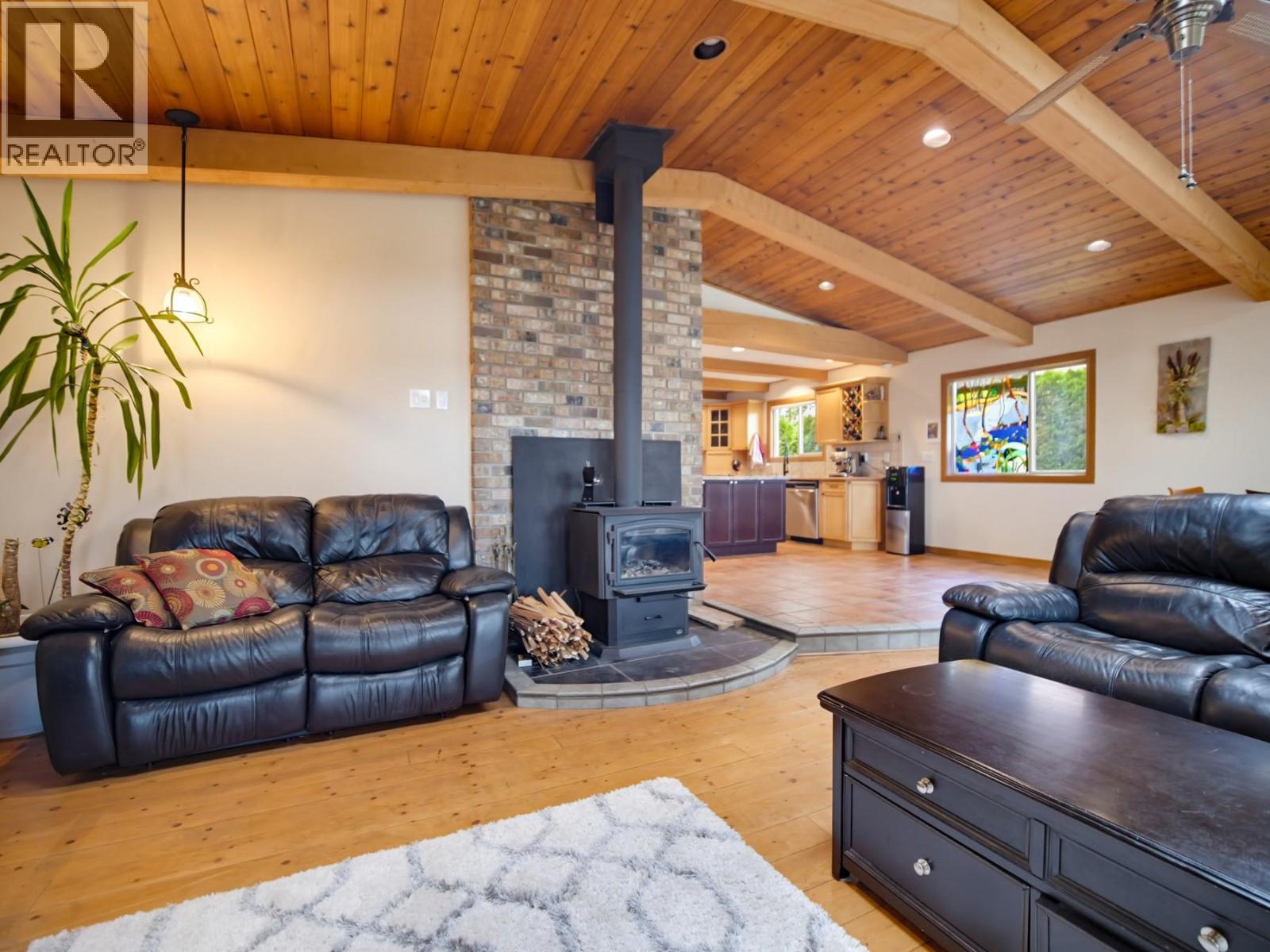 3037 Powell Road, Kamloops, British Columbia  V0E 3E1 - Photo 11 - 10393370