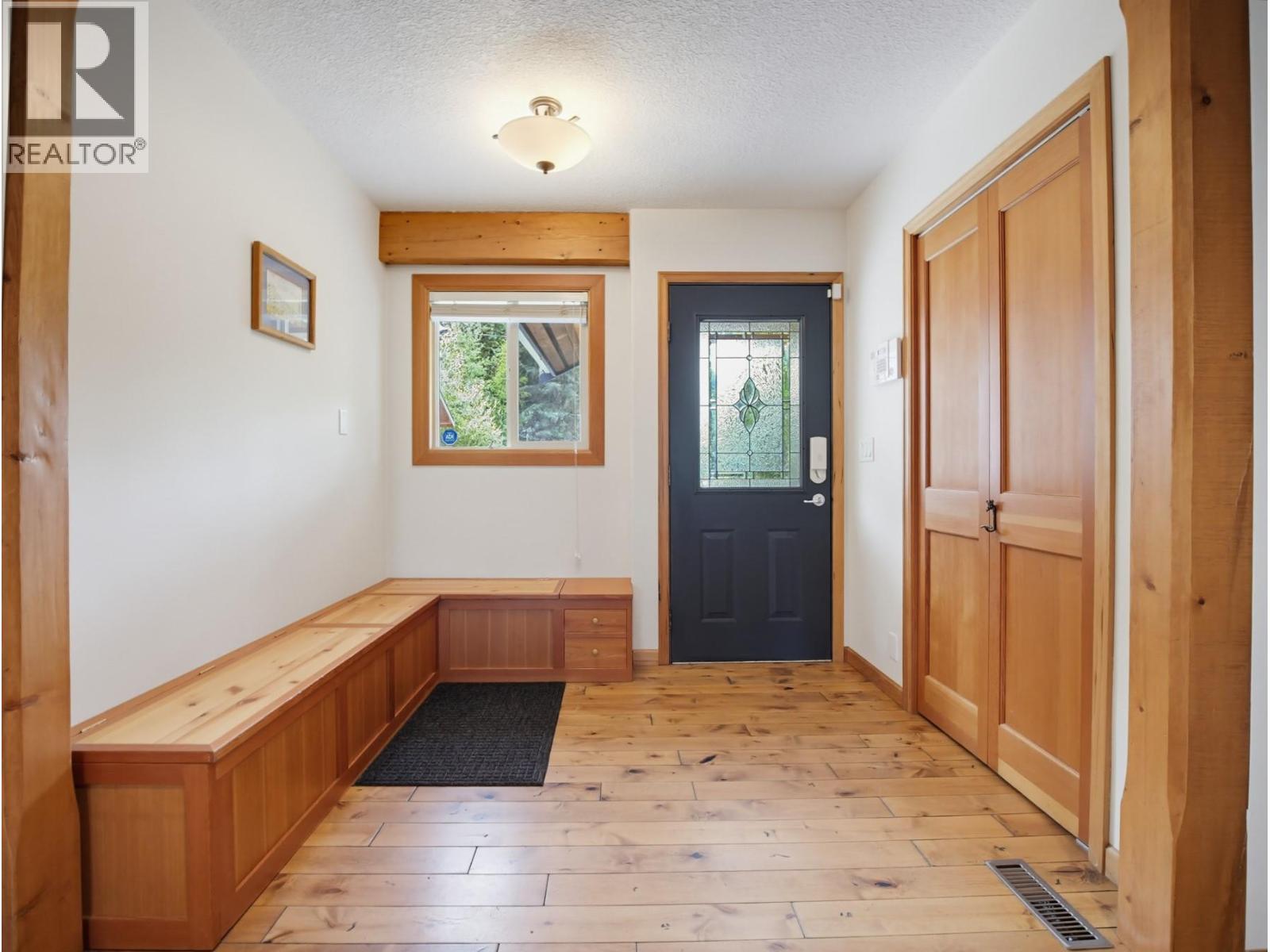 3037 Powell Road, Kamloops, British Columbia  V0E 3E1 - Photo 32 - 10393370