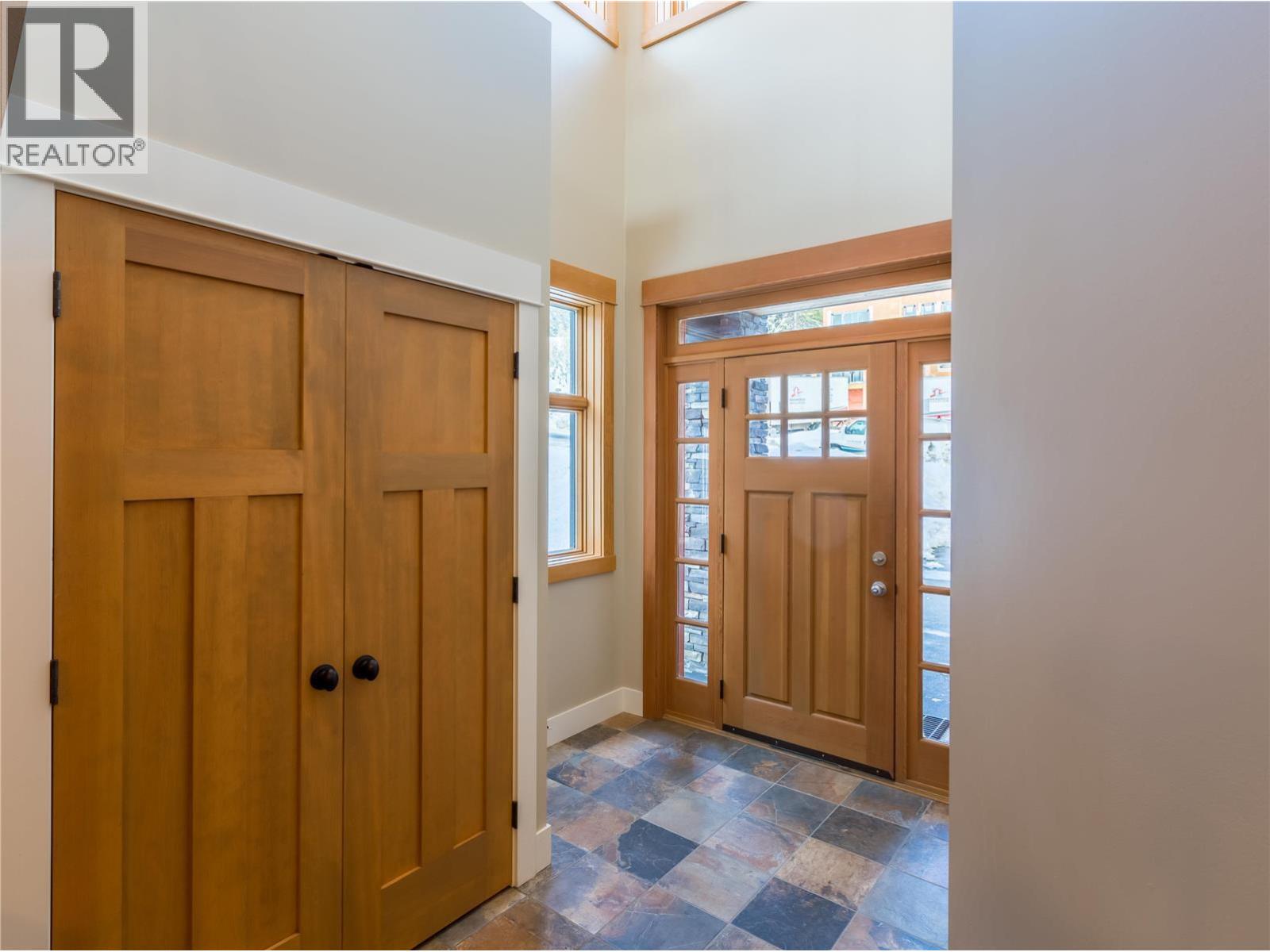 9966 Purcell Drive, Silver Star, British Columbia  V1B 0S1 - Photo 4 - 10393066