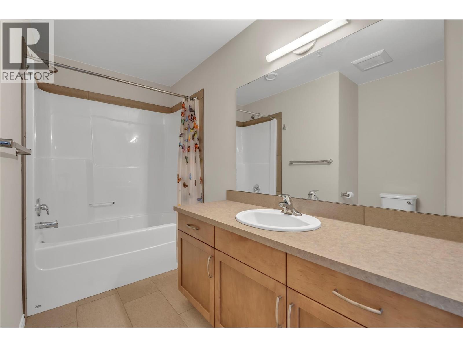 3346 Skaha Lake Road Unit# 804, Penticton, British Columbia  V2A 6G4 - Photo 14 - 10393329