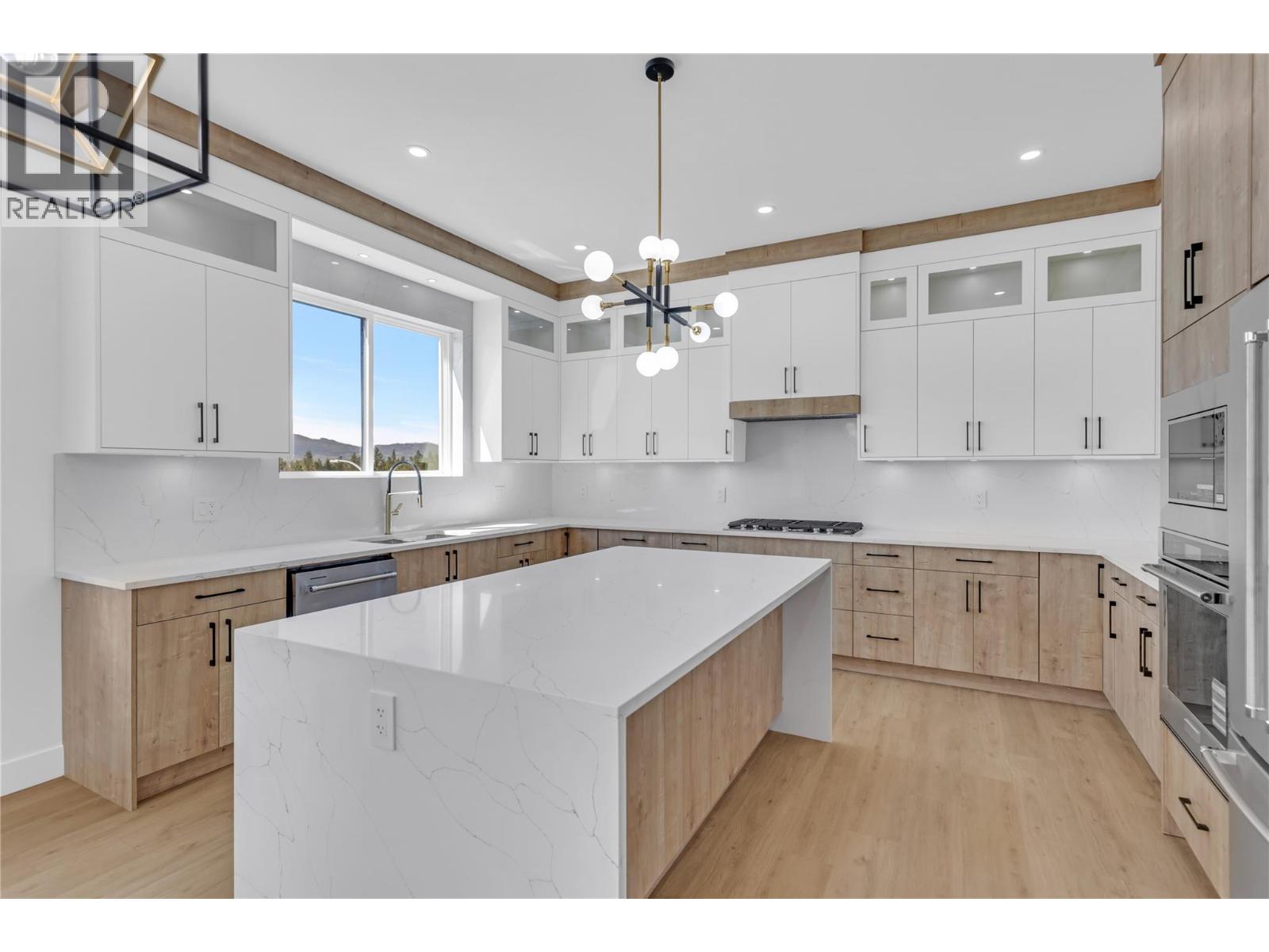 1152 Hume Avenue, Kelowna, British Columbia  V1P 0A9 - Photo 11 - 10393301
