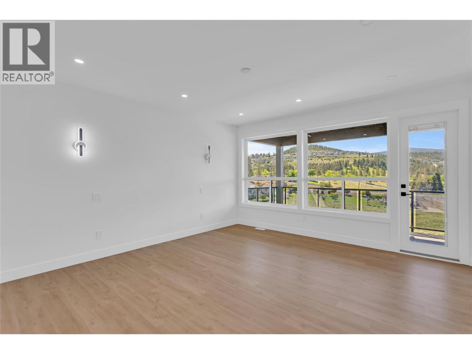 1152 Hume Avenue, Kelowna, British Columbia  V1P 0A9 - Photo 16 - 10393301