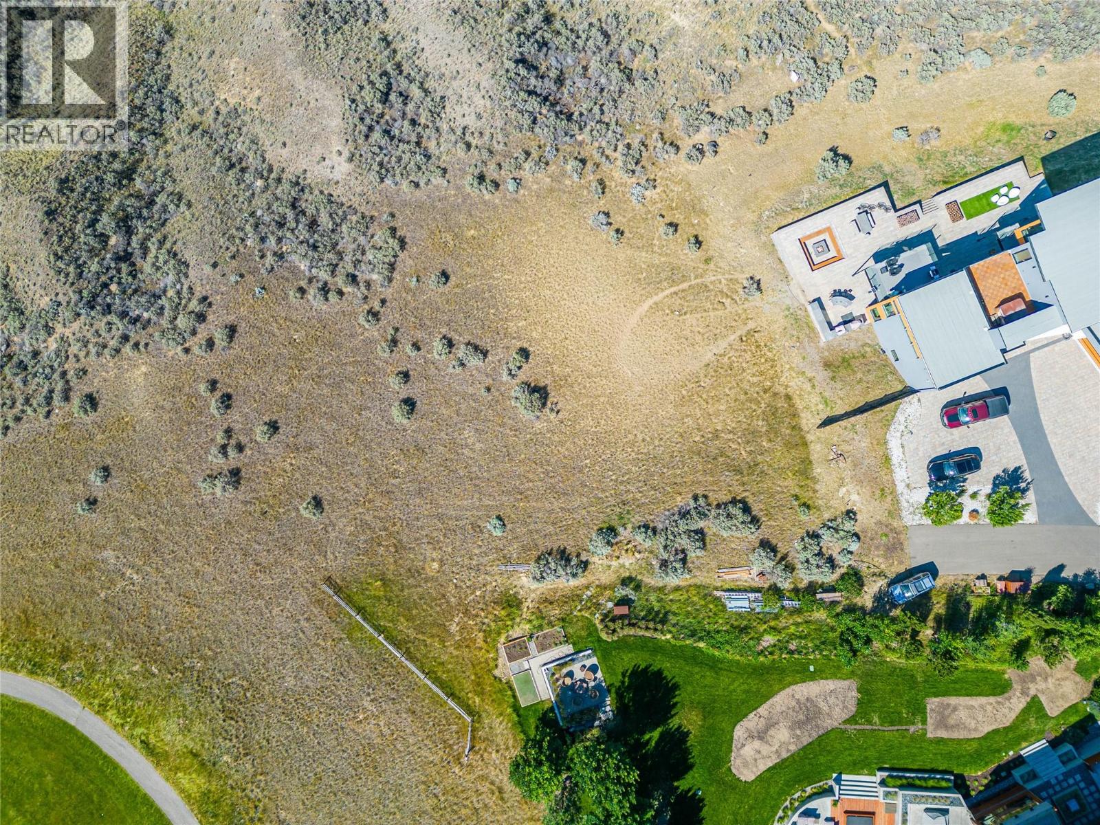 300 Rue Cheval Noir, Kamloops, British Columbia  V1S 0B3 - Photo 3 - 10393442