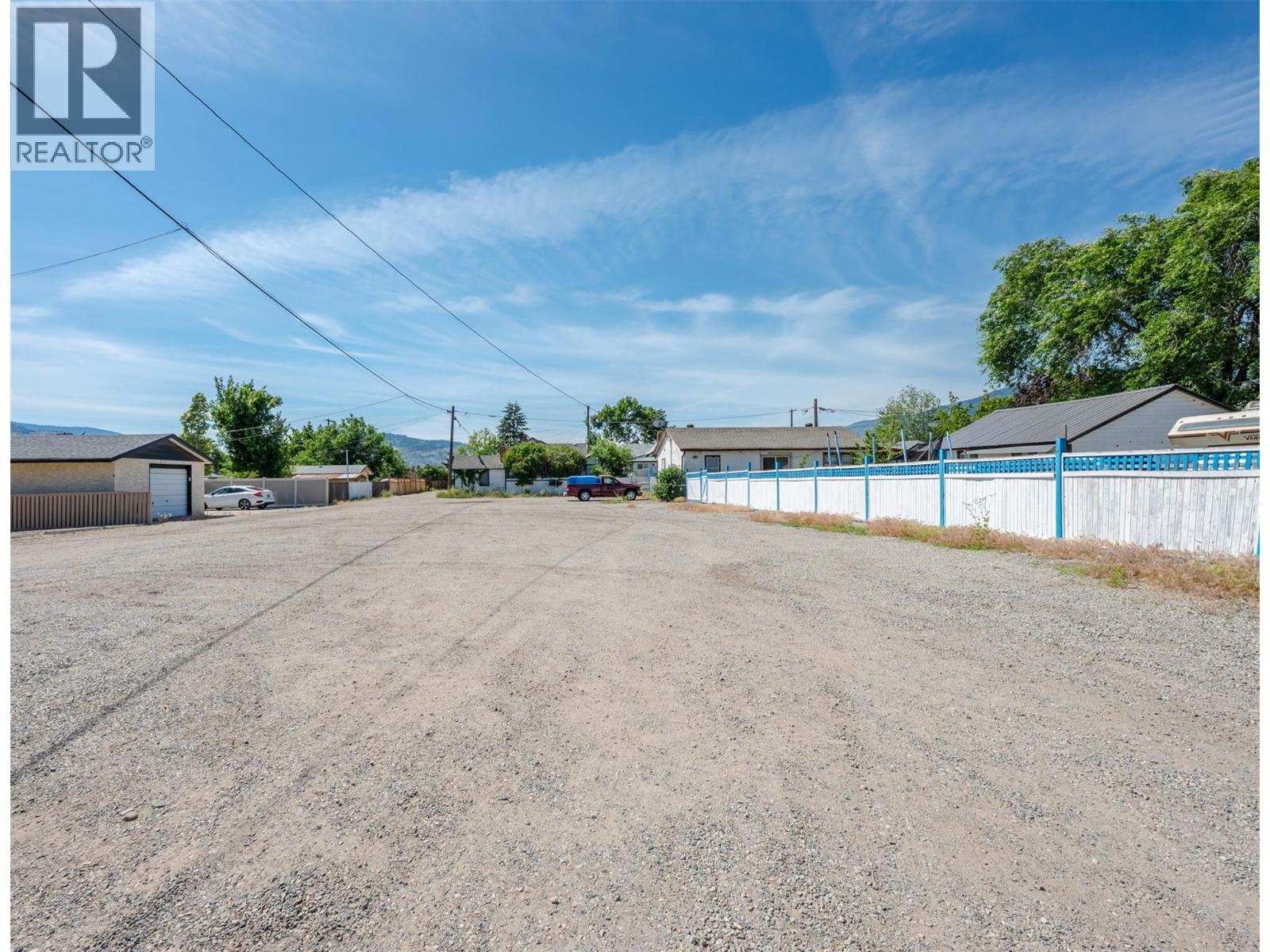545 Church Avenue, Oliver, British Columbia  V0H 1T0 - Photo 8 - 10393499