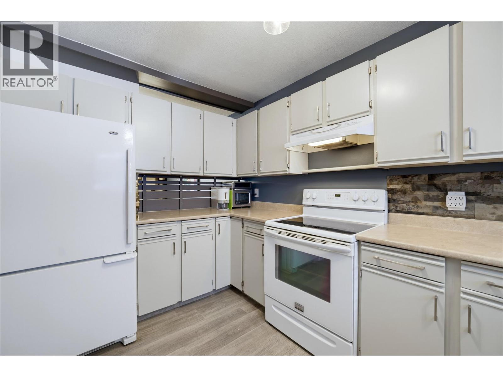 2806 35 Street Unit# 207, Vernon, British Columbia  V1T 6B5 - Photo 16 - 10393142