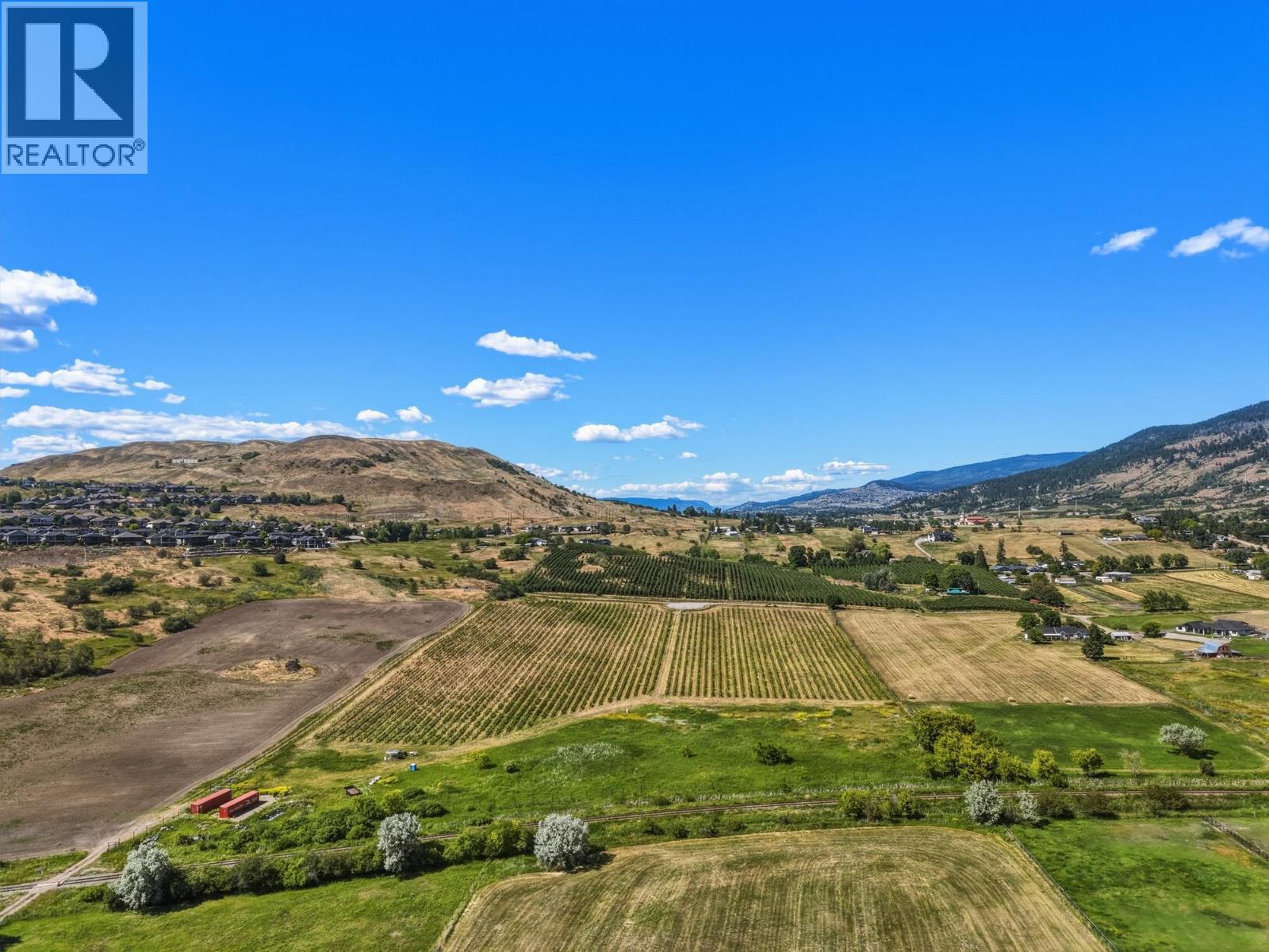 10450 Matner Lane, Coldstream, British Columbia  V1B 2J7 - Photo 7 - 10392785