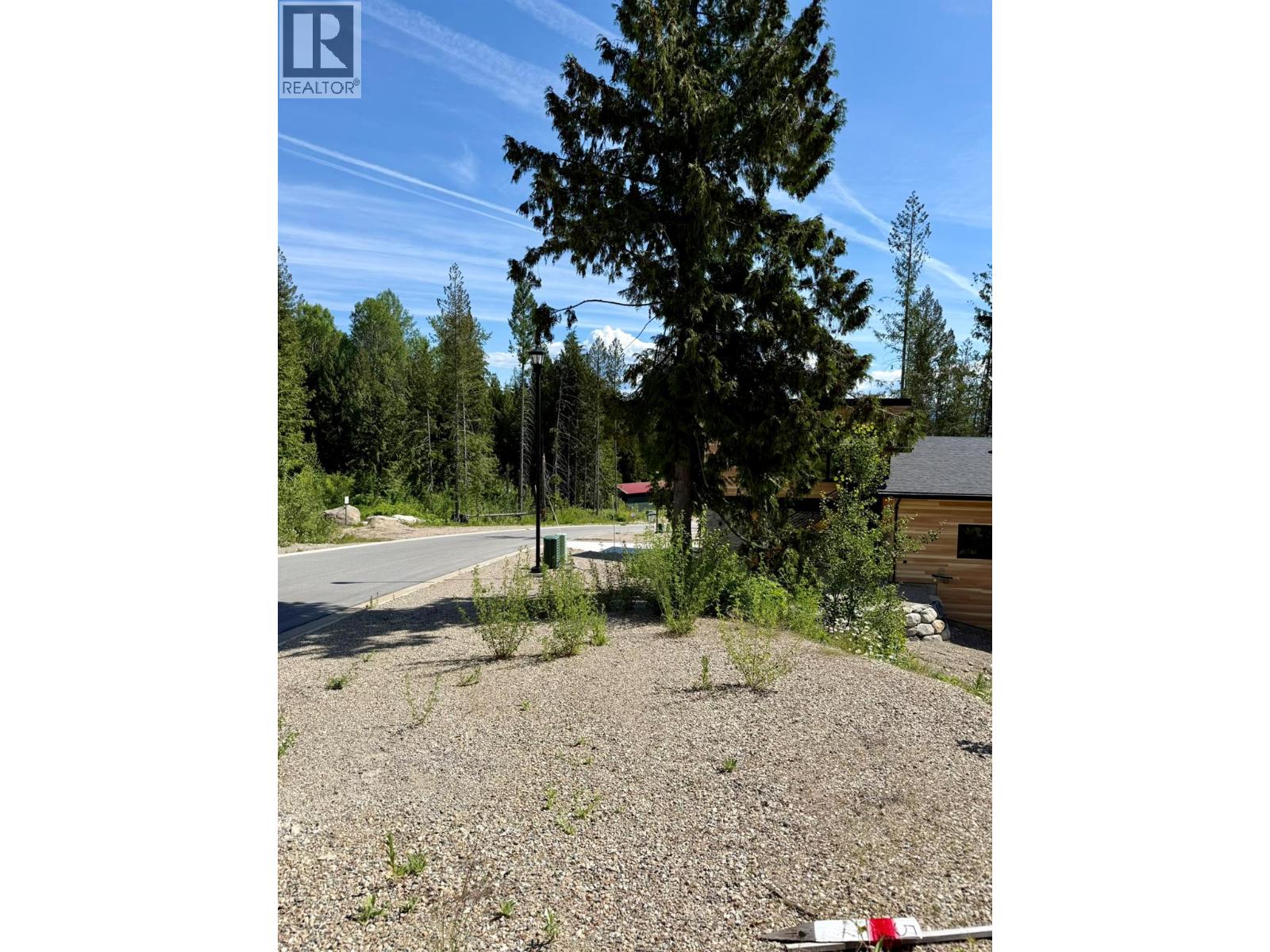 302 Ridge Road, Rossland, British Columbia  V0G 1Y0 - Photo 10 - 10393310