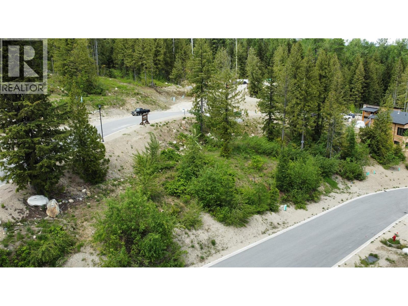 302 Ridge Road, Rossland, British Columbia  V0G 1Y0 - Photo 5 - 10393310