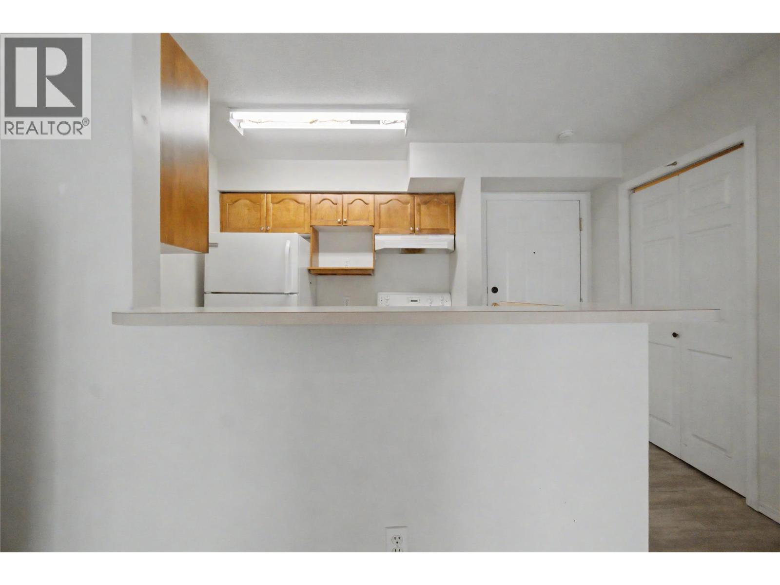640 3 Street Sw Unit# 406, Salmon Arm, British Columbia  V1E 2R3 - Photo 12 - 10390814
