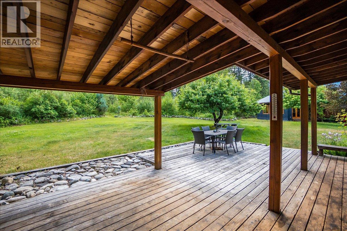 6042 Woodward Road, Winlaw, British Columbia  V0G 2G0 - Photo 29 - 10393452