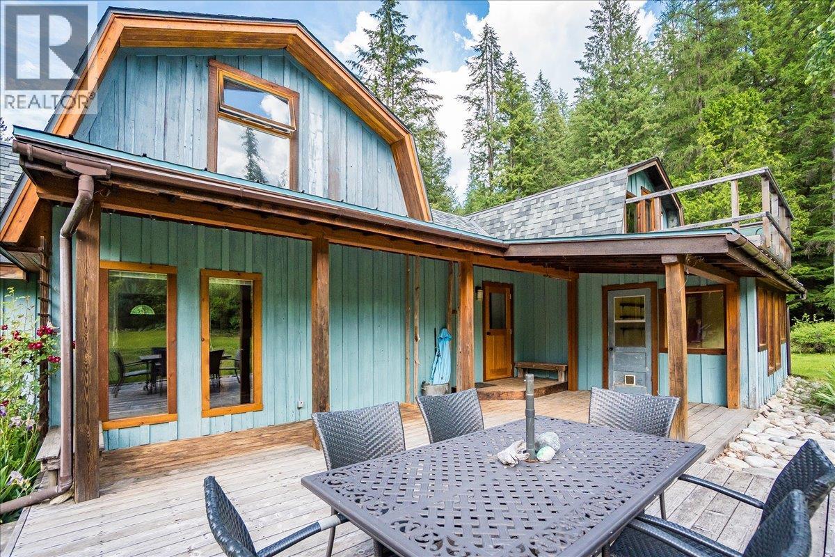 6042 Woodward Road, Winlaw, British Columbia  V0G 2G0 - Photo 30 - 10393452