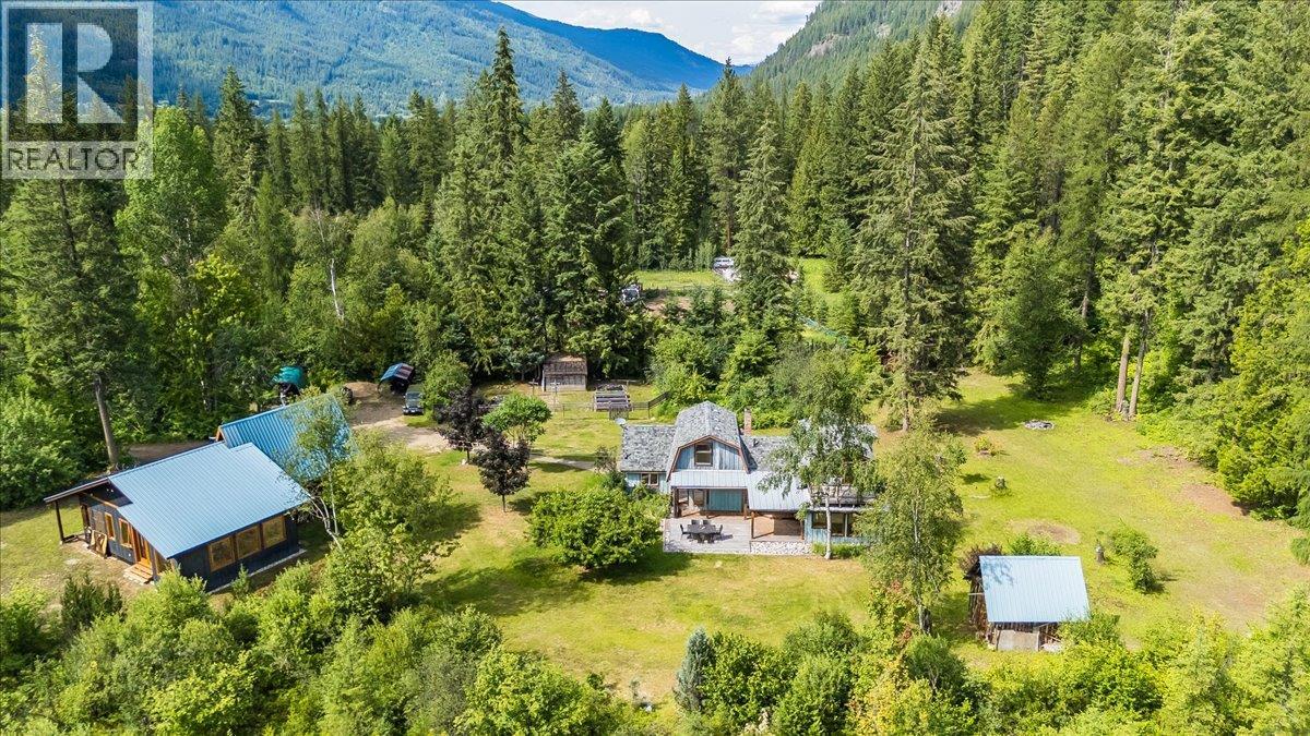 6042 Woodward Road, Winlaw, British Columbia  V0G 2G0 - Photo 53 - 10393452