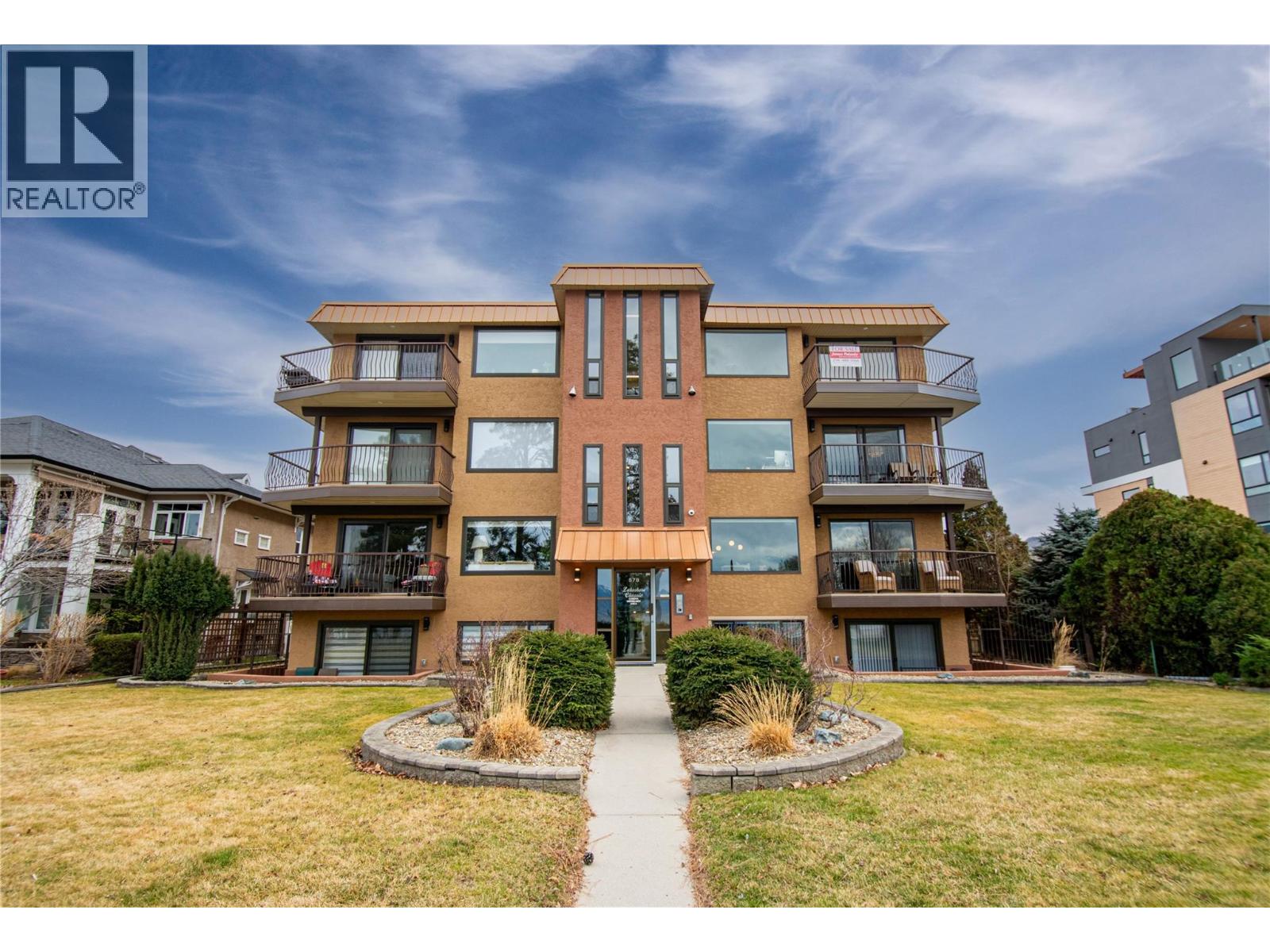 578 Lakeshore Drive Unit# 203, Penticton, British Columbia  V2A 1B9 - Photo 1 - 10393493