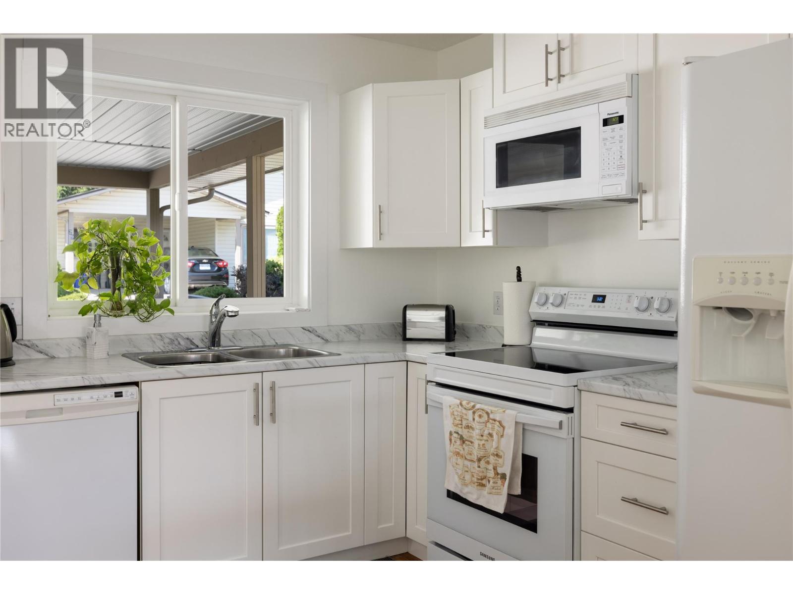 4303 27 Avenue Unit# 28, Vernon, British Columbia  V1T 6L2 - Photo 6 - 10393373