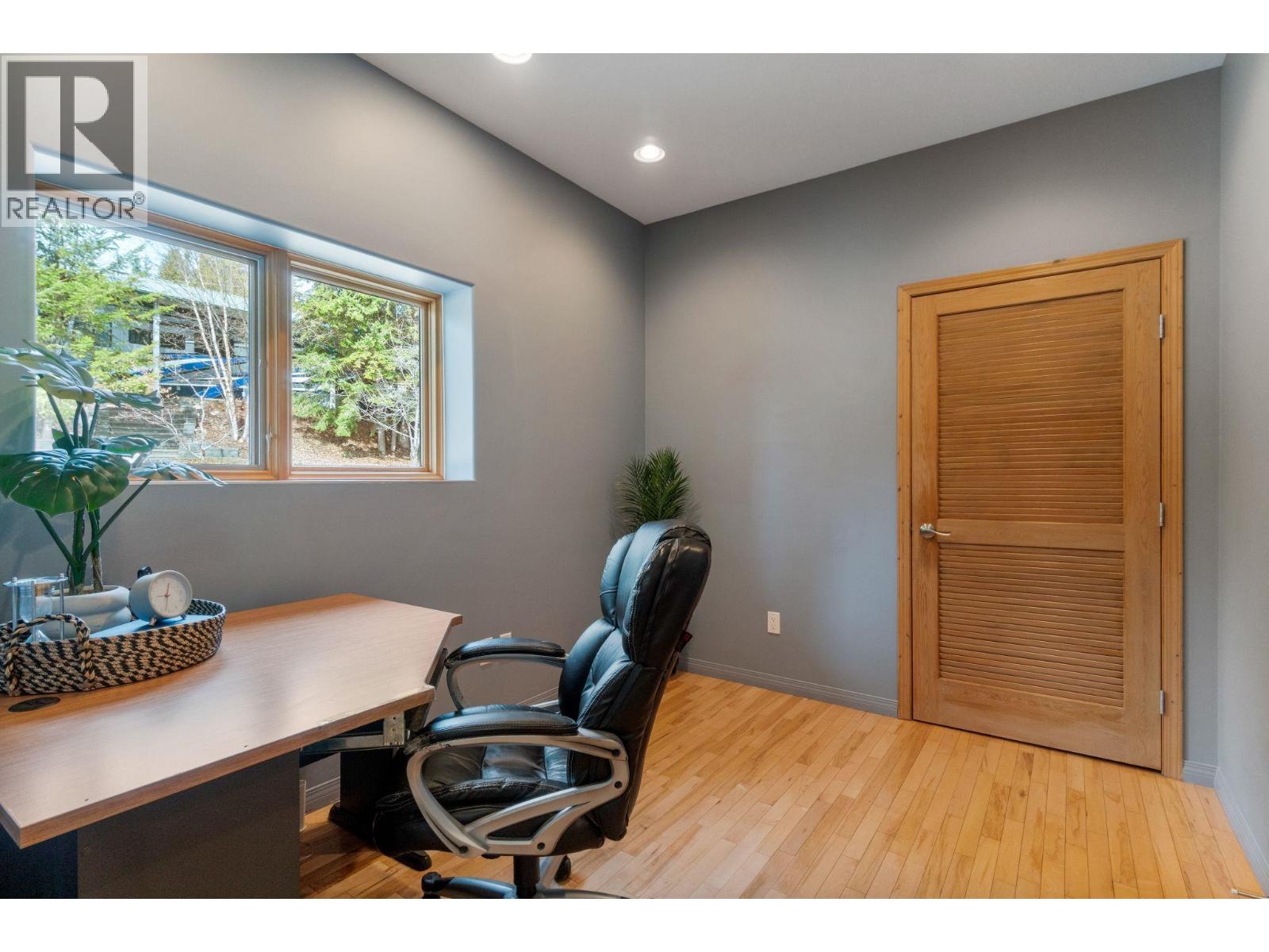 3918 Parri Road, Sorrento, British Columbia  V0E 2W0 - Photo 39 - 10393481