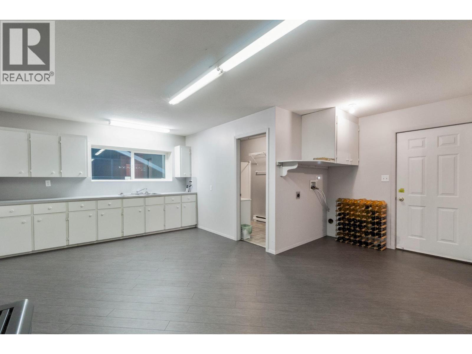 3918 Parri Road, Sorrento, British Columbia  V0E 2W0 - Photo 59 - 10393481