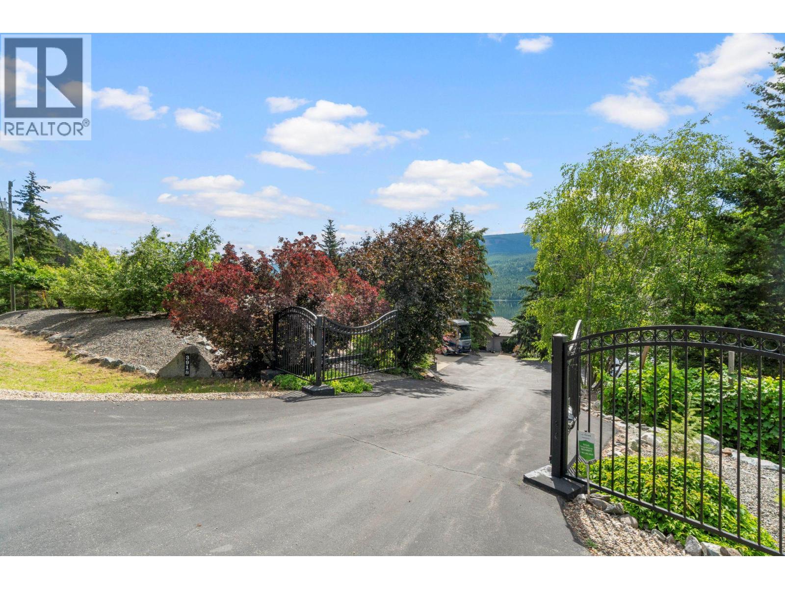3918 Parri Road, Sorrento, British Columbia  V0E 2W0 - Photo 68 - 10393481