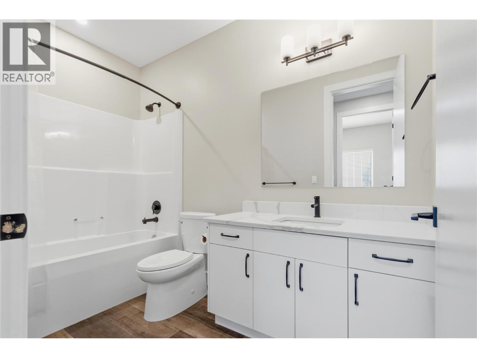 3311 Wilson Street Unit# 213, Penticton, British Columbia  V2A 8J3 - Photo 12 - 10393486