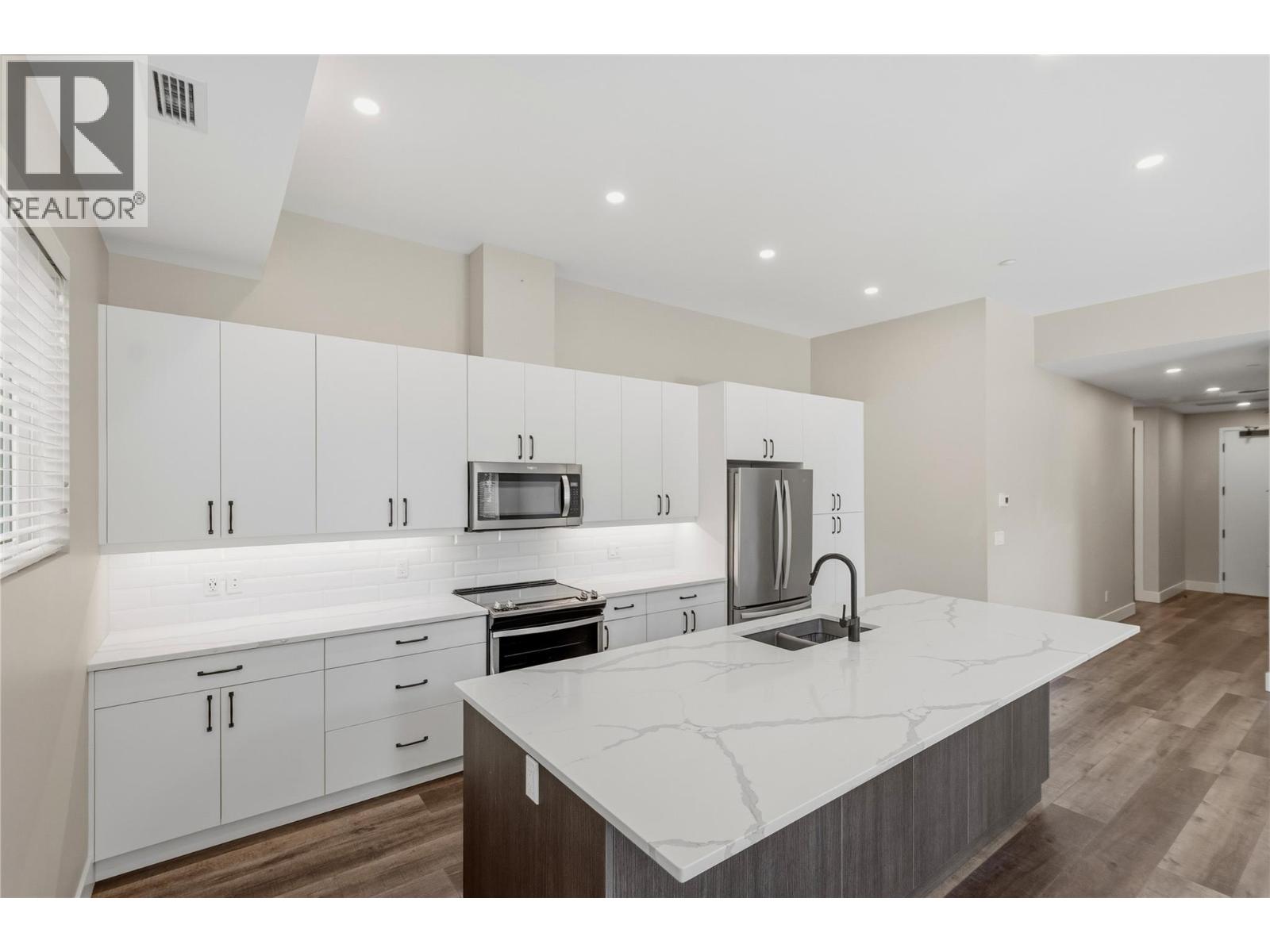 3311 Wilson Street Unit# 213, Penticton, British Columbia  V2A 8J3 - Photo 4 - 10393486