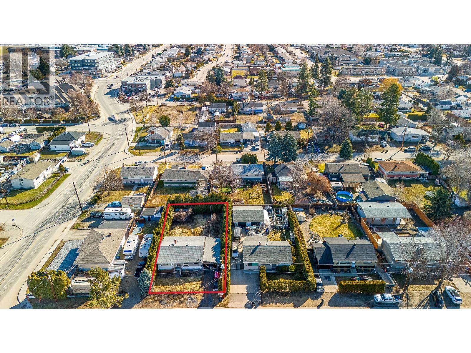 525 Mcdonald Road, Kelowna, British Columbia  V1X 3H3 - Photo 2 - 10393430