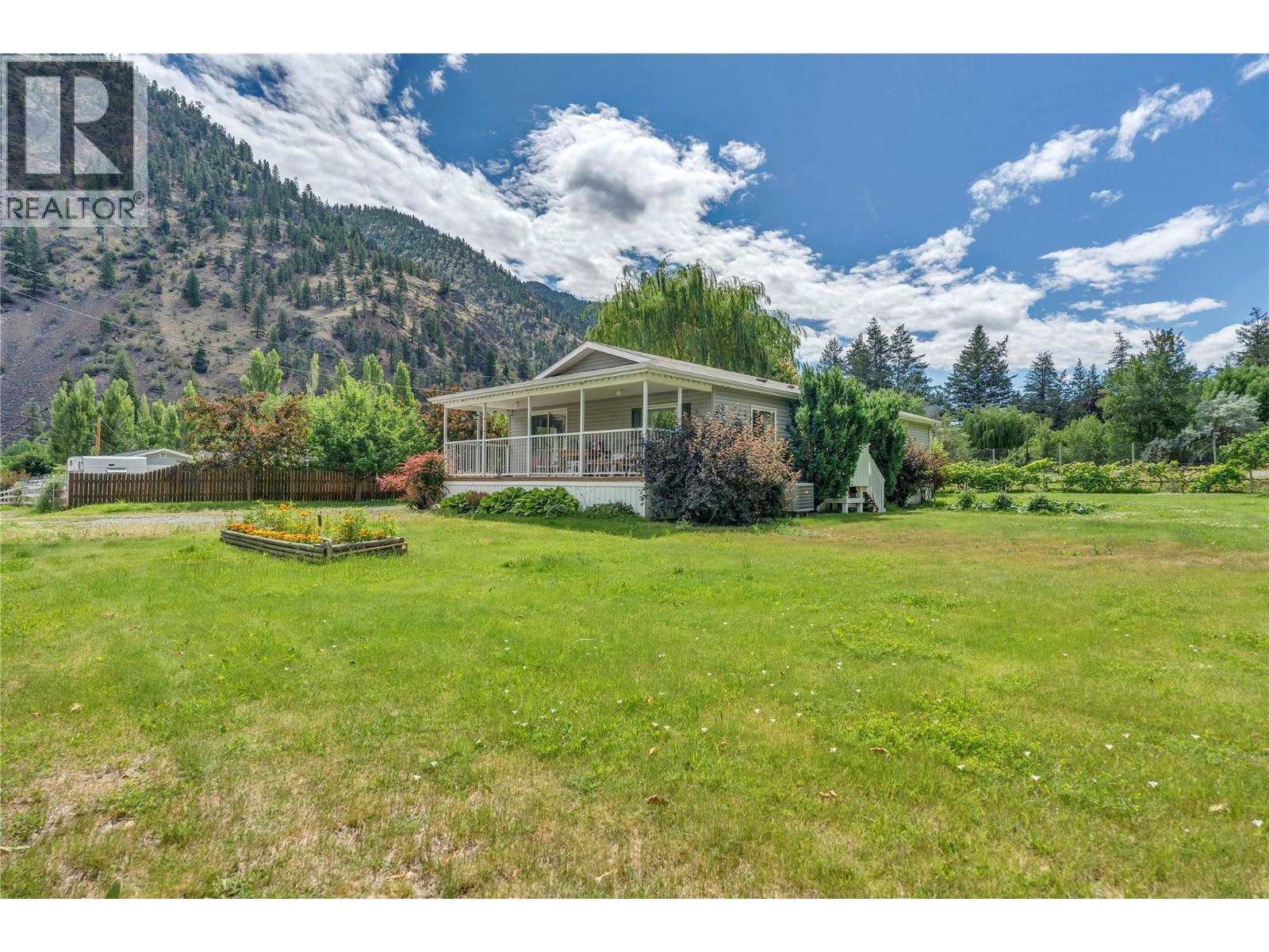 1526 Main Street N, Olalla, British Columbia  V0X 1N6 - Photo 27 - 10393549