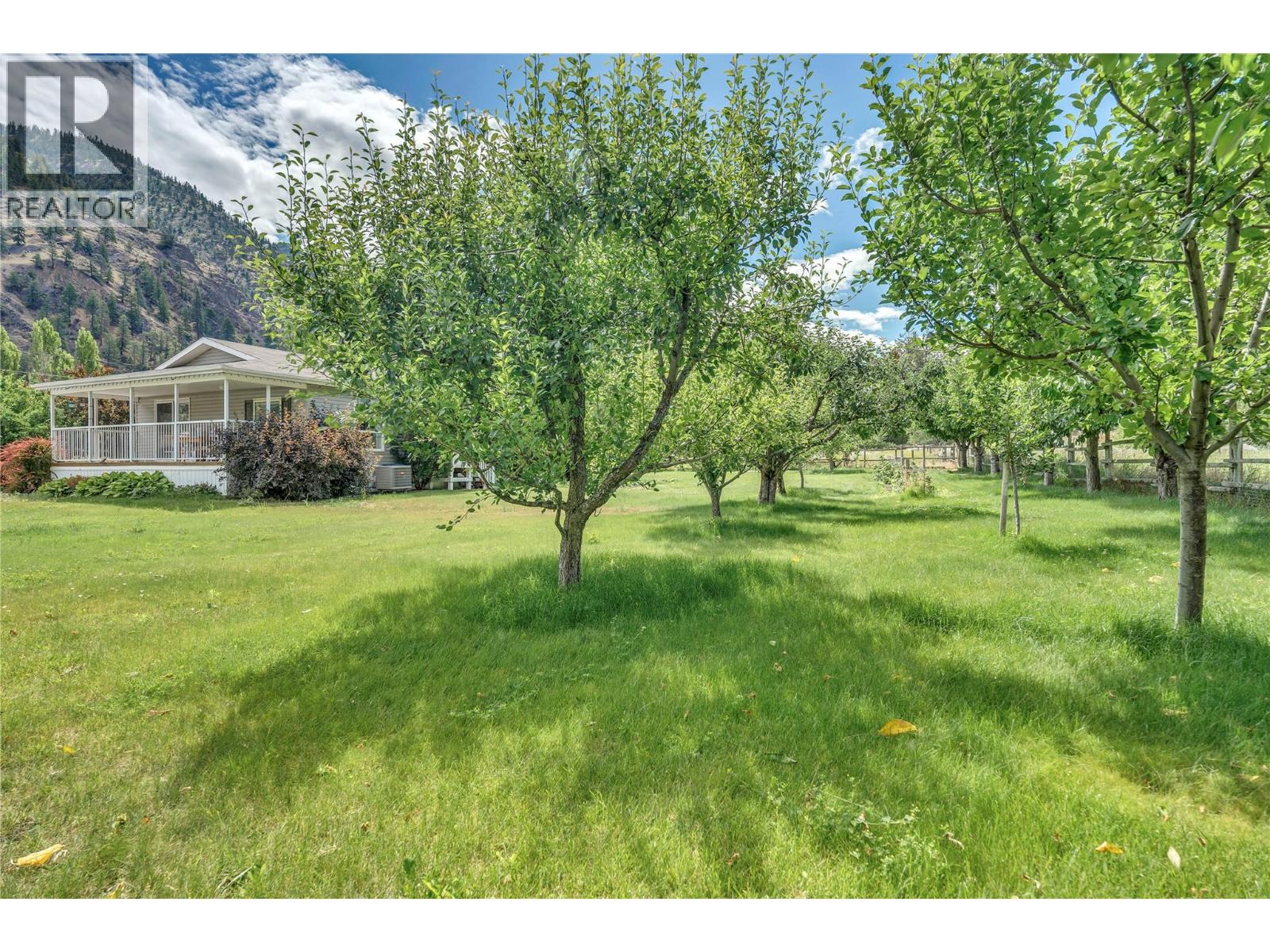 1526 Main Street N, Olalla, British Columbia  V0X 1N6 - Photo 30 - 10393549