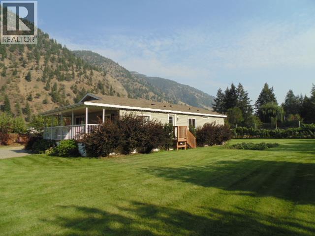 1526 Main Street N, Olalla, British Columbia  V0X 1N6 - Photo 40 - 10393549