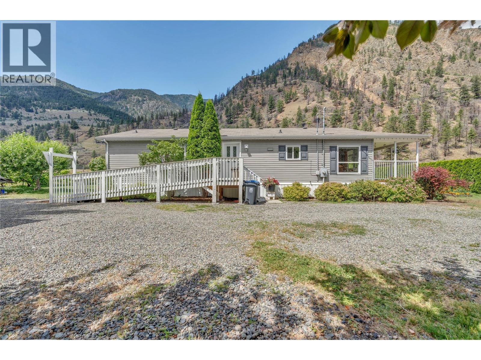 1526 Main Street N, Olalla, British Columbia  V0X 1N6 - Photo 47 - 10393549