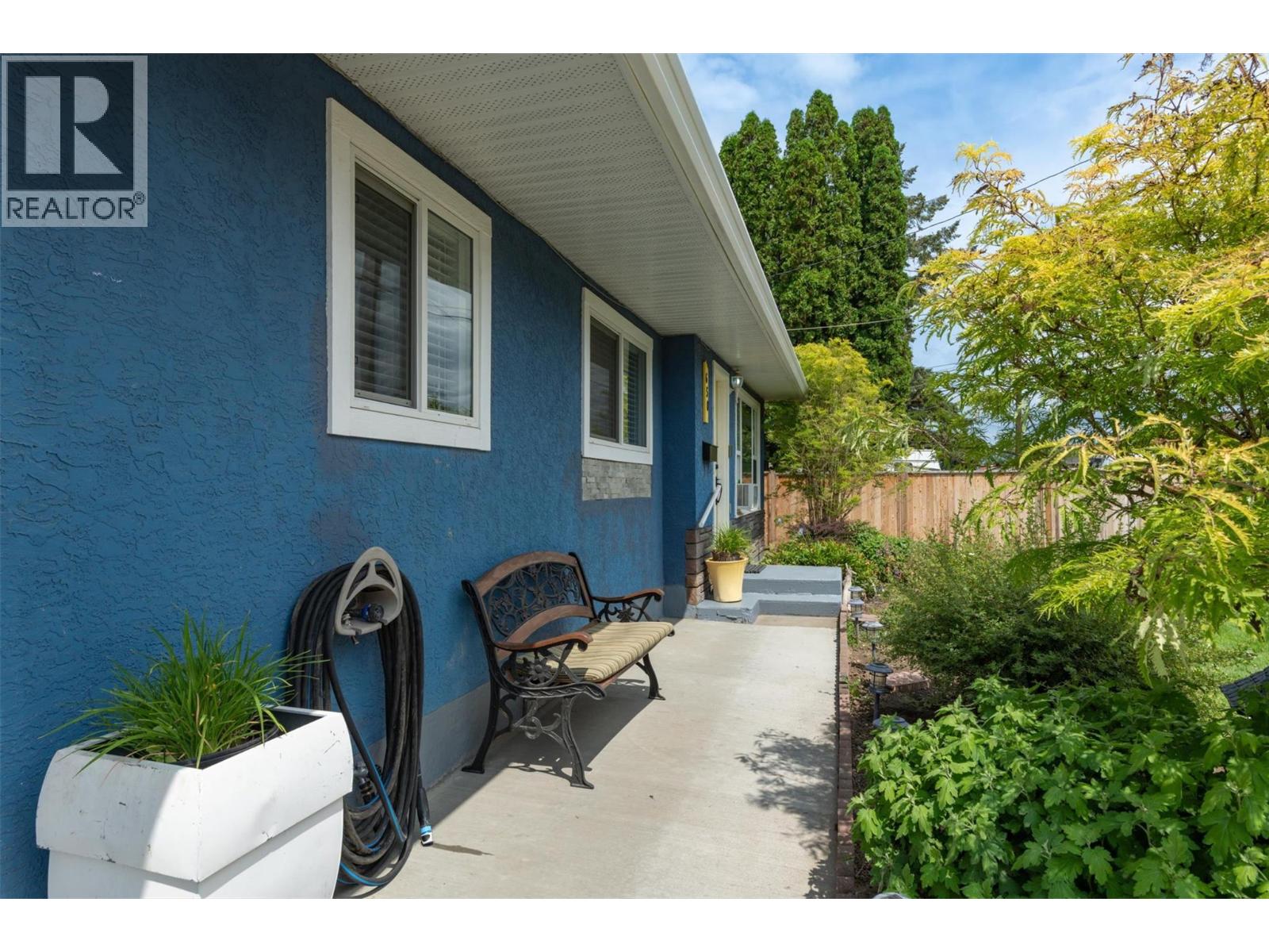 650 Ford Road, Kelowna, British Columbia  V1X 3E1 - Photo 2 - 10393579