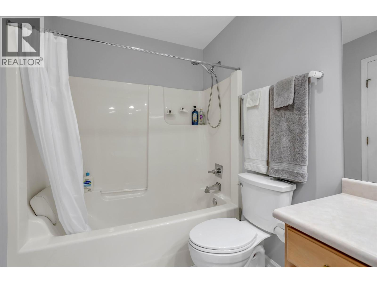 424 Ridge Road, Penticton, British Columbia  V2A 8N7 - Photo 21 - 10393605