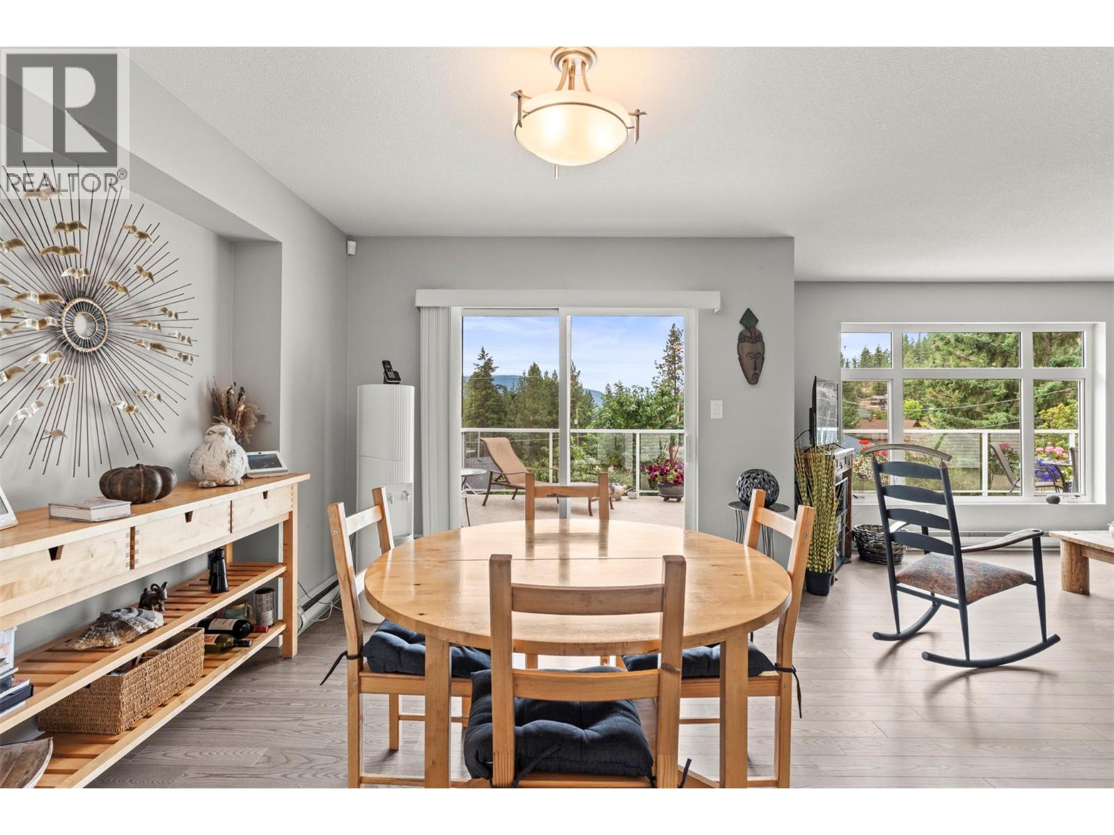 10771 Pinecrest Road, Vernon, British Columbia  V1H 2C1 - Photo 13 - 10393133