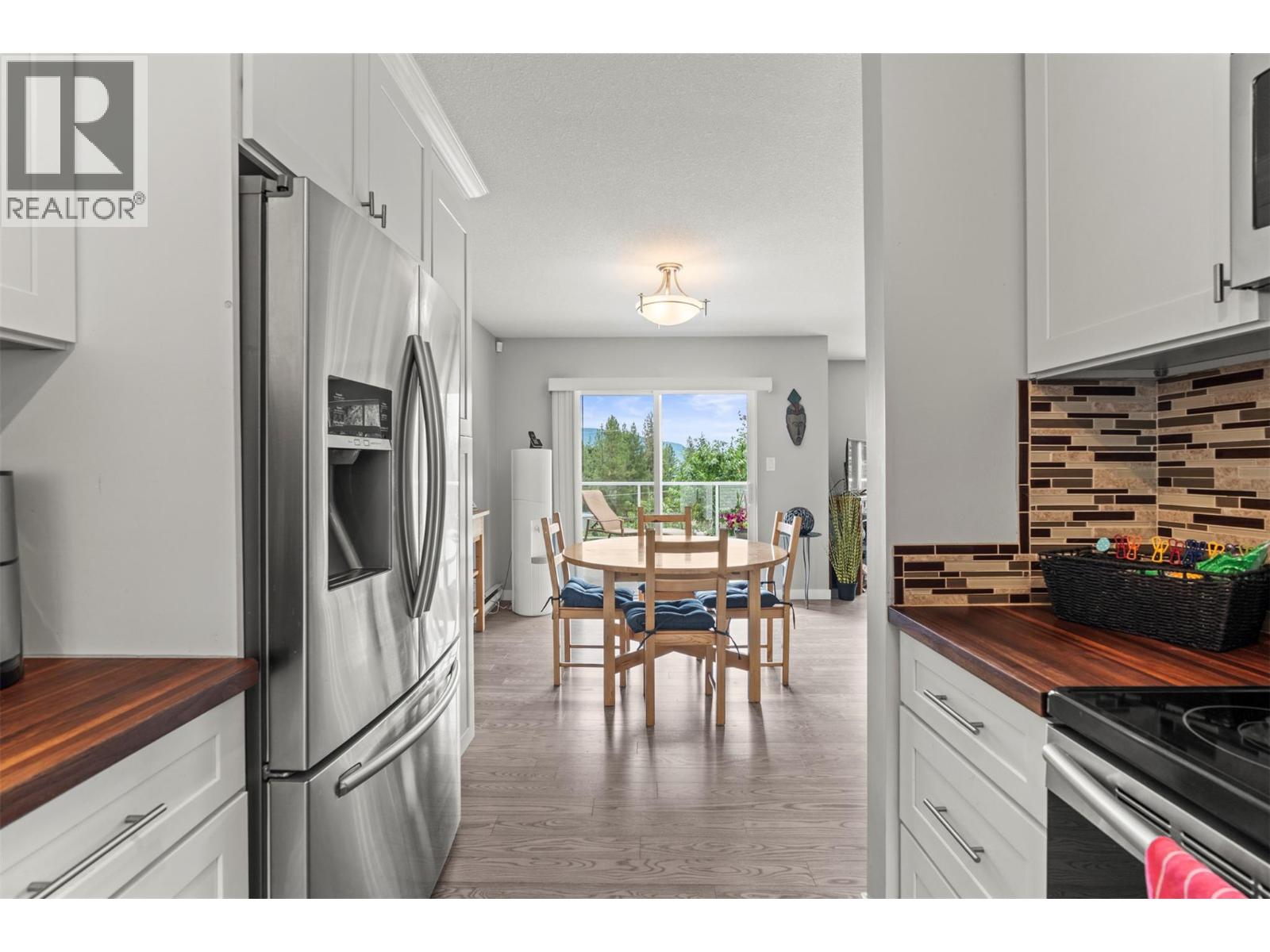 10771 Pinecrest Road, Vernon, British Columbia  V1H 2C1 - Photo 18 - 10393133