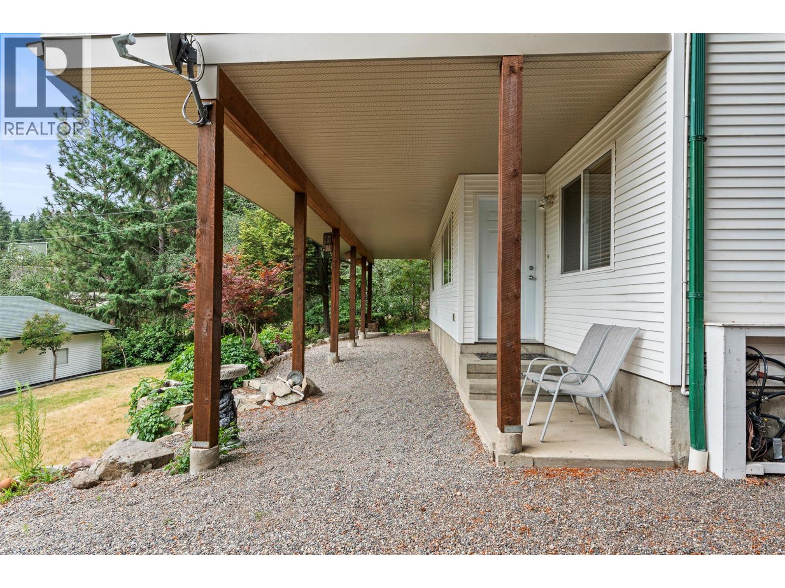 10771 Pinecrest Road, Vernon, British Columbia  V1H 2C1 - Photo 51 - 10393133