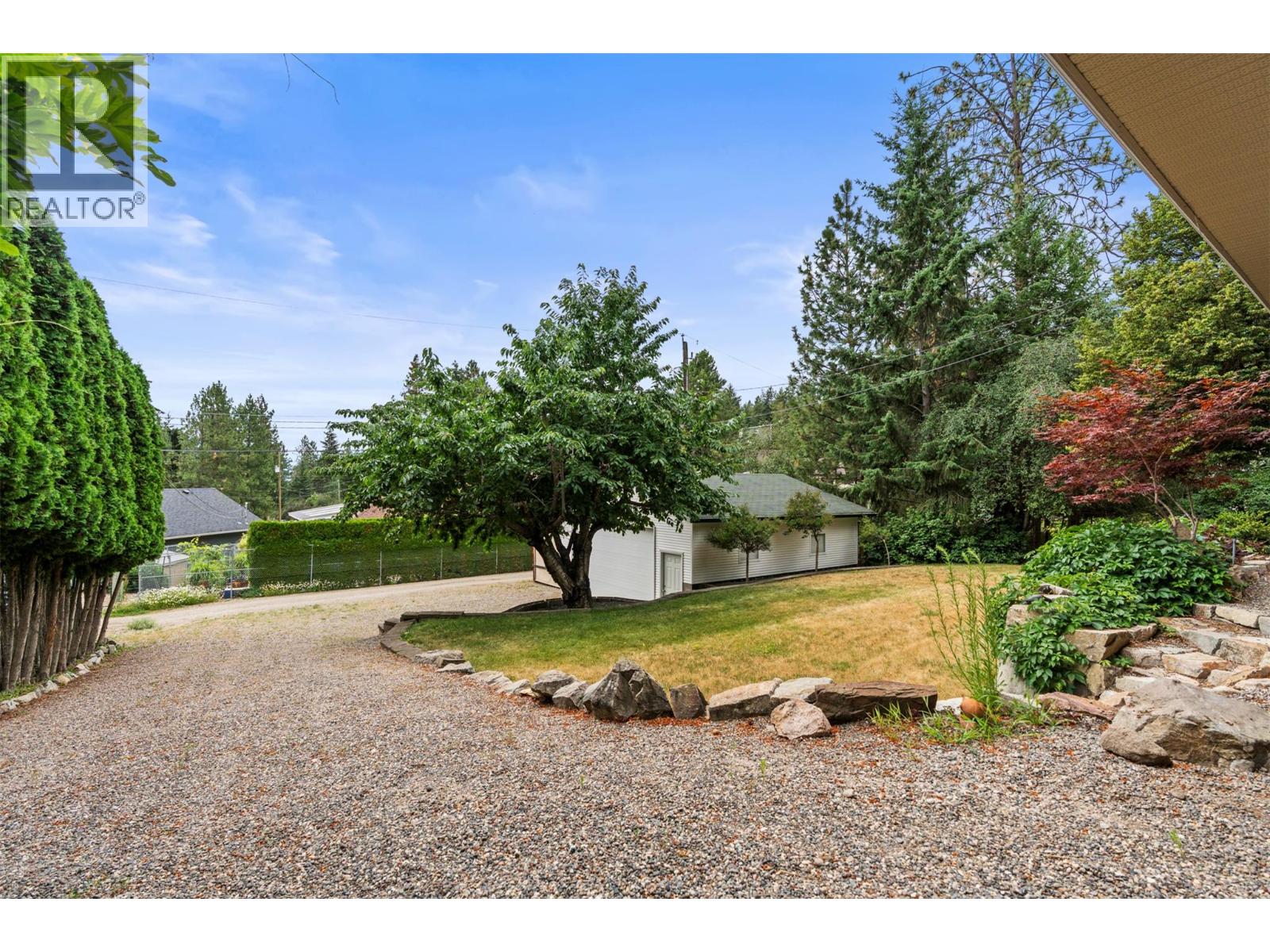 10771 Pinecrest Road, Vernon, British Columbia  V1H 2C1 - Photo 53 - 10393133