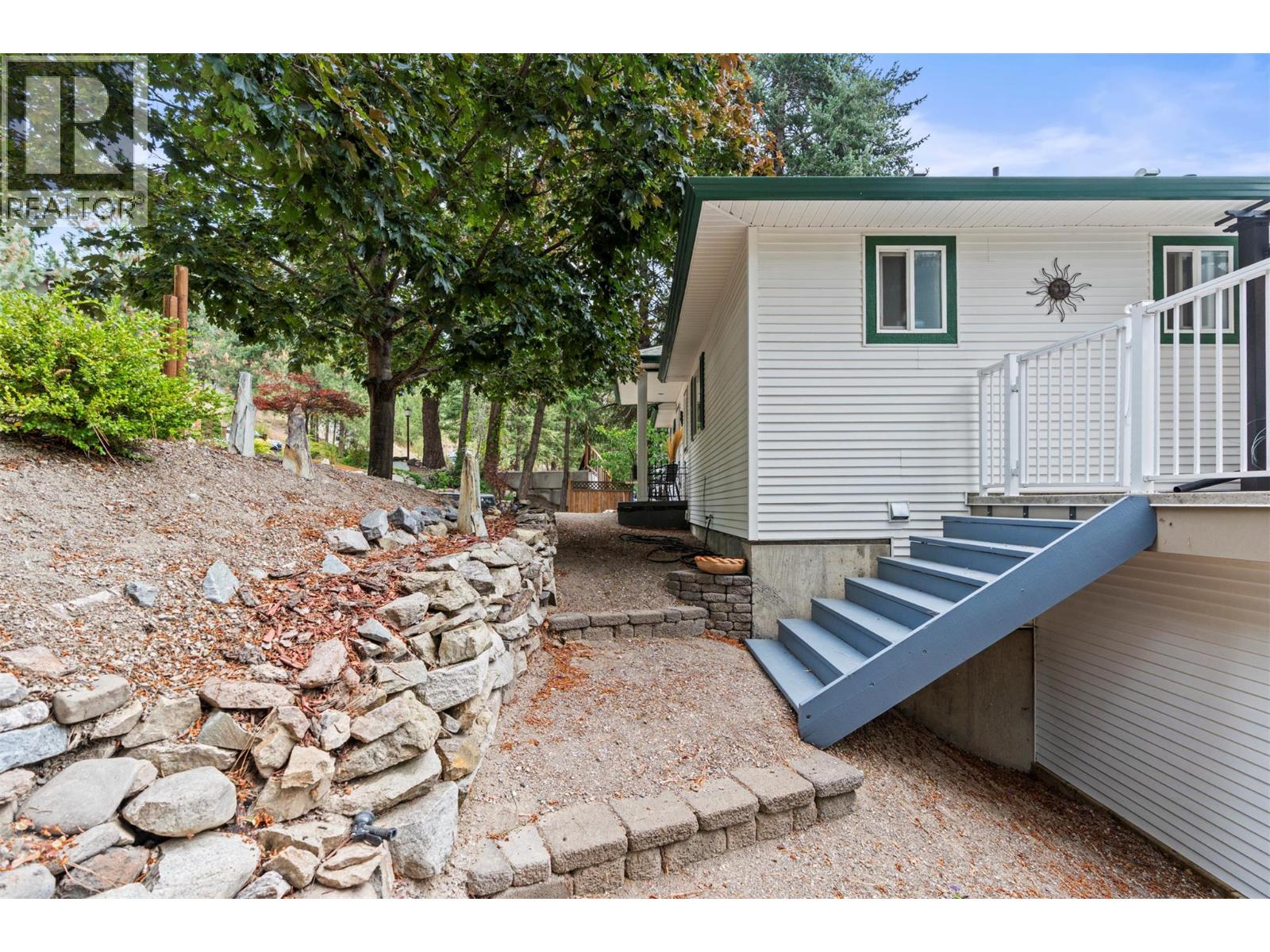 10771 Pinecrest Road, Vernon, British Columbia  V1H 2C1 - Photo 69 - 10393133
