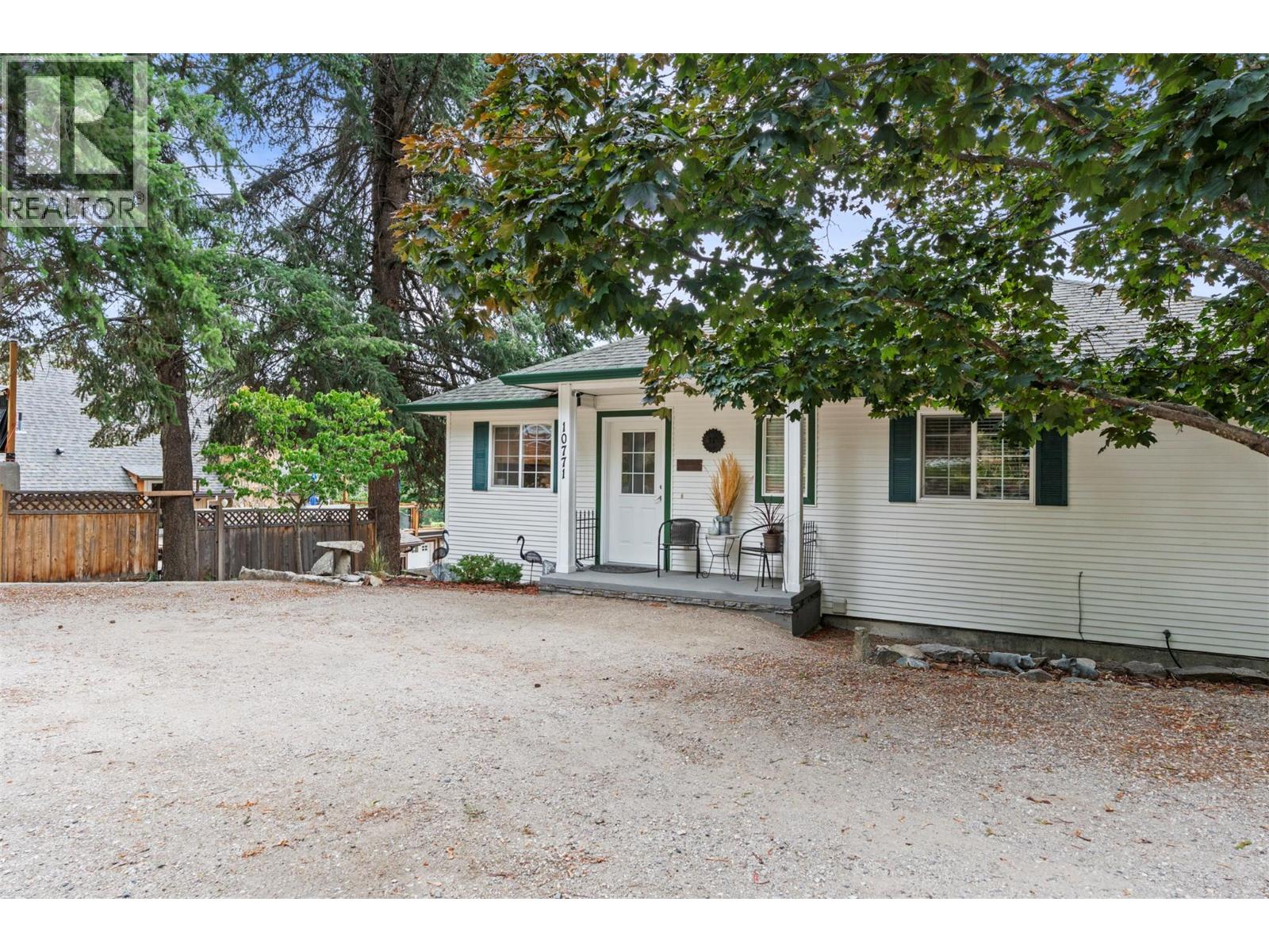 10771 Pinecrest Road, Vernon, British Columbia  V1H 2C1 - Photo 7 - 10393133