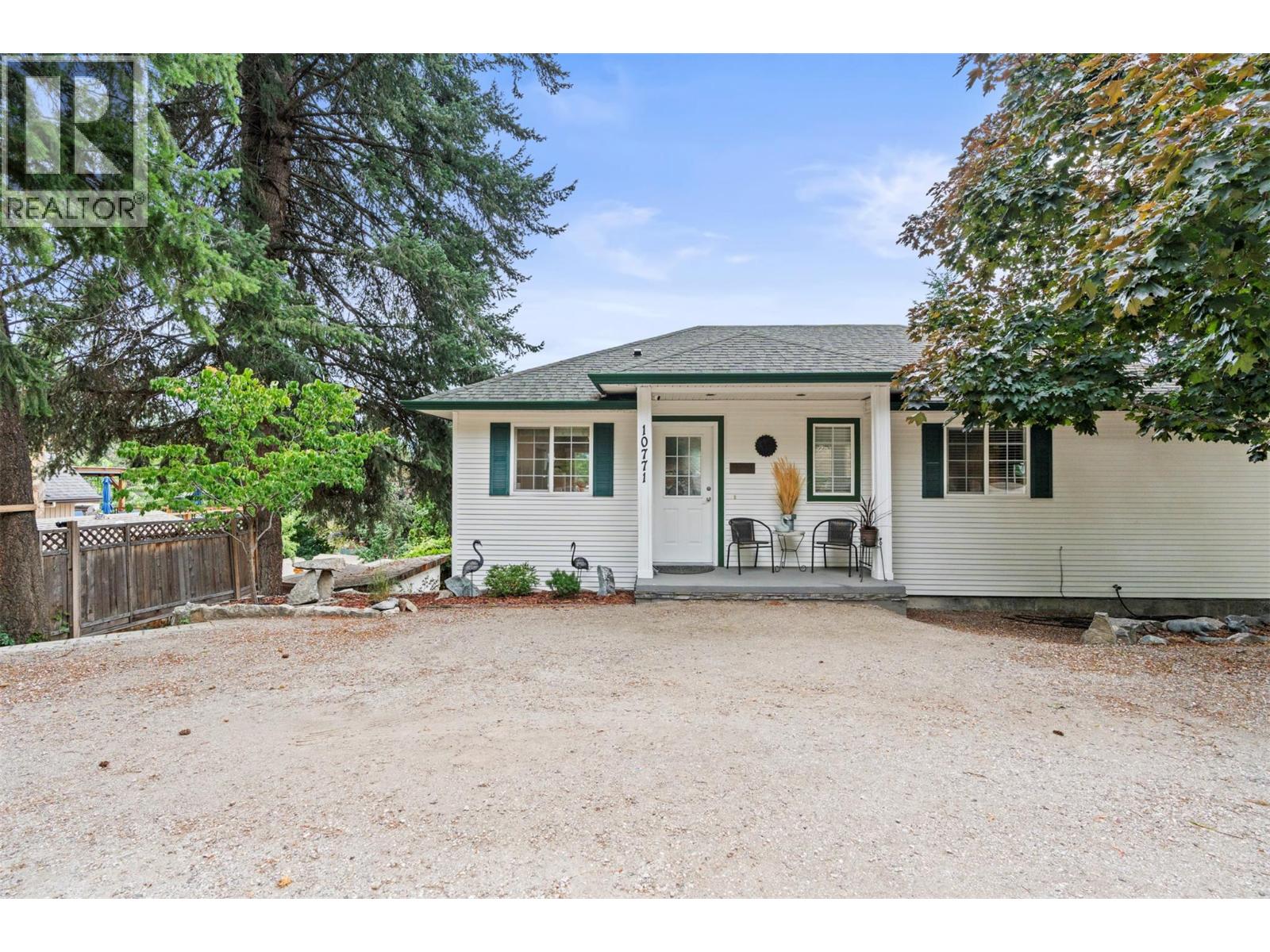 10771 Pinecrest Road, Vernon, British Columbia  V1H 2C1 - Photo 8 - 10393133