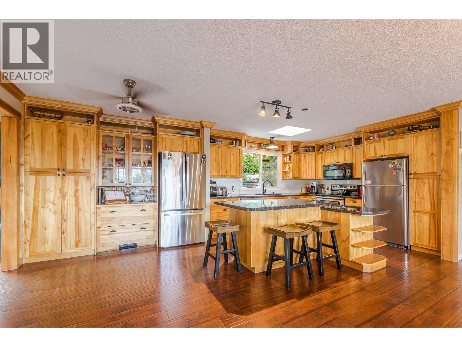 12620 Reynolds Avenue, Summerland, British Columbia  V0H 1Z8 - Photo 6 - 10393582