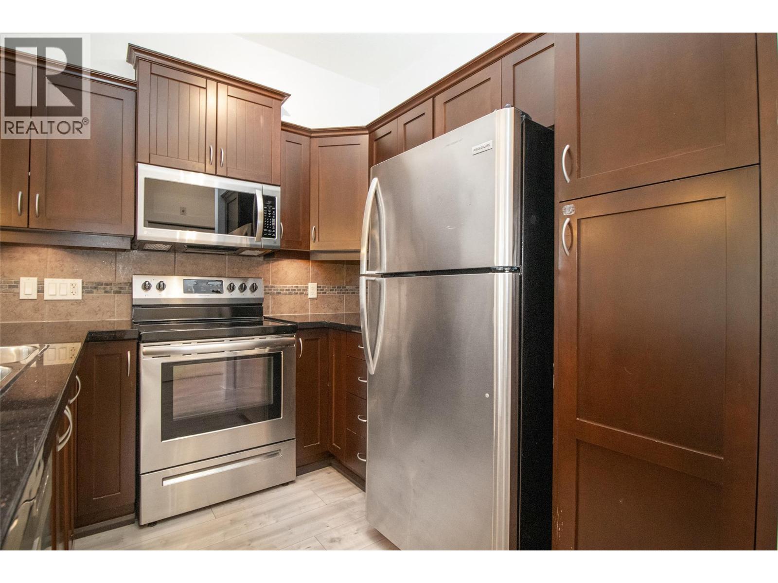 3521 Carrington Road Unit# 311, West Kelowna, British Columbia  V4T 2E6 - Photo 4 - 10393444