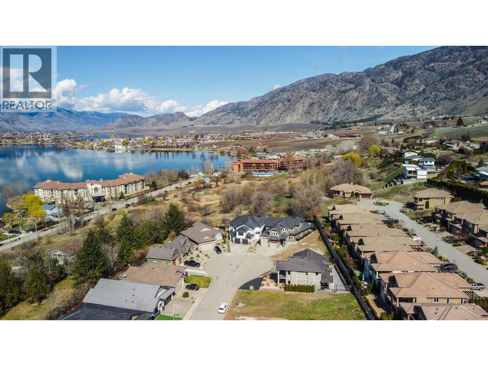 18 Chardonnay Court, Osoyoos, British Columbia  V0H 1V6 - Photo 1 - 10392401